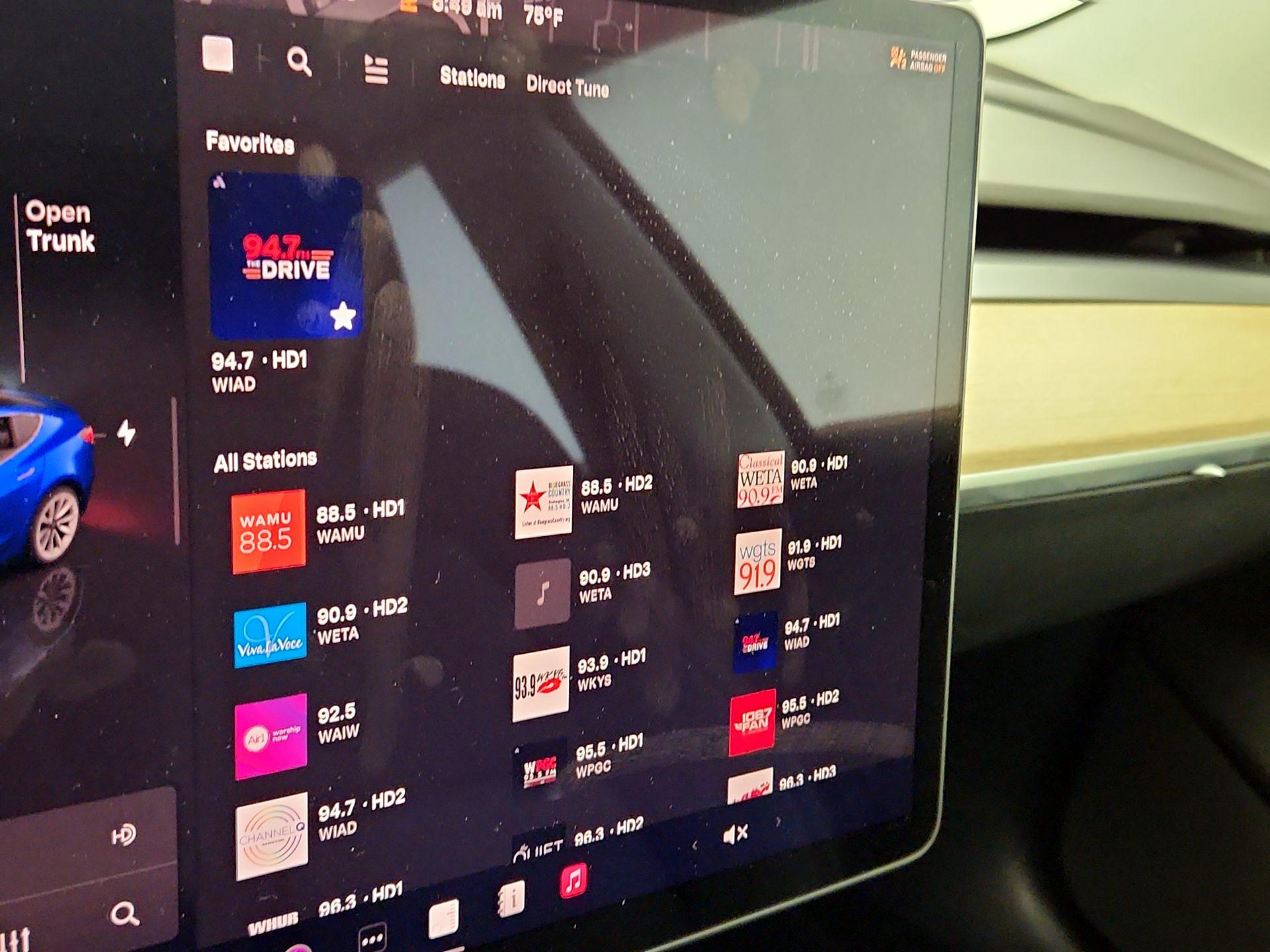 Thumbnail: 2022 Tesla Model 3 - 16