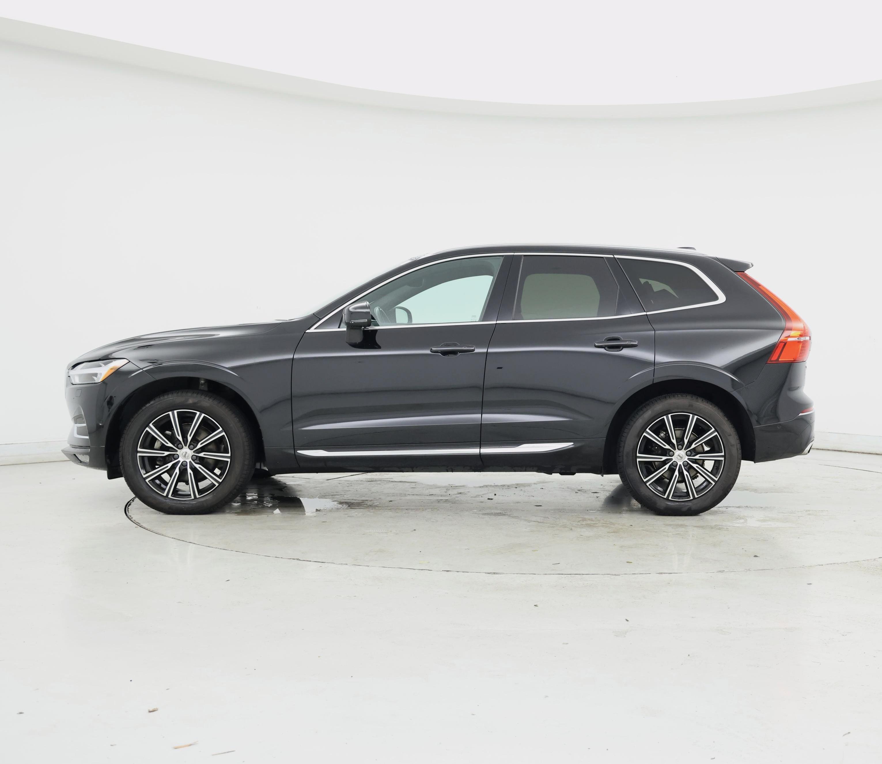 Thumbnail: 2019 Volvo XC60 - 3