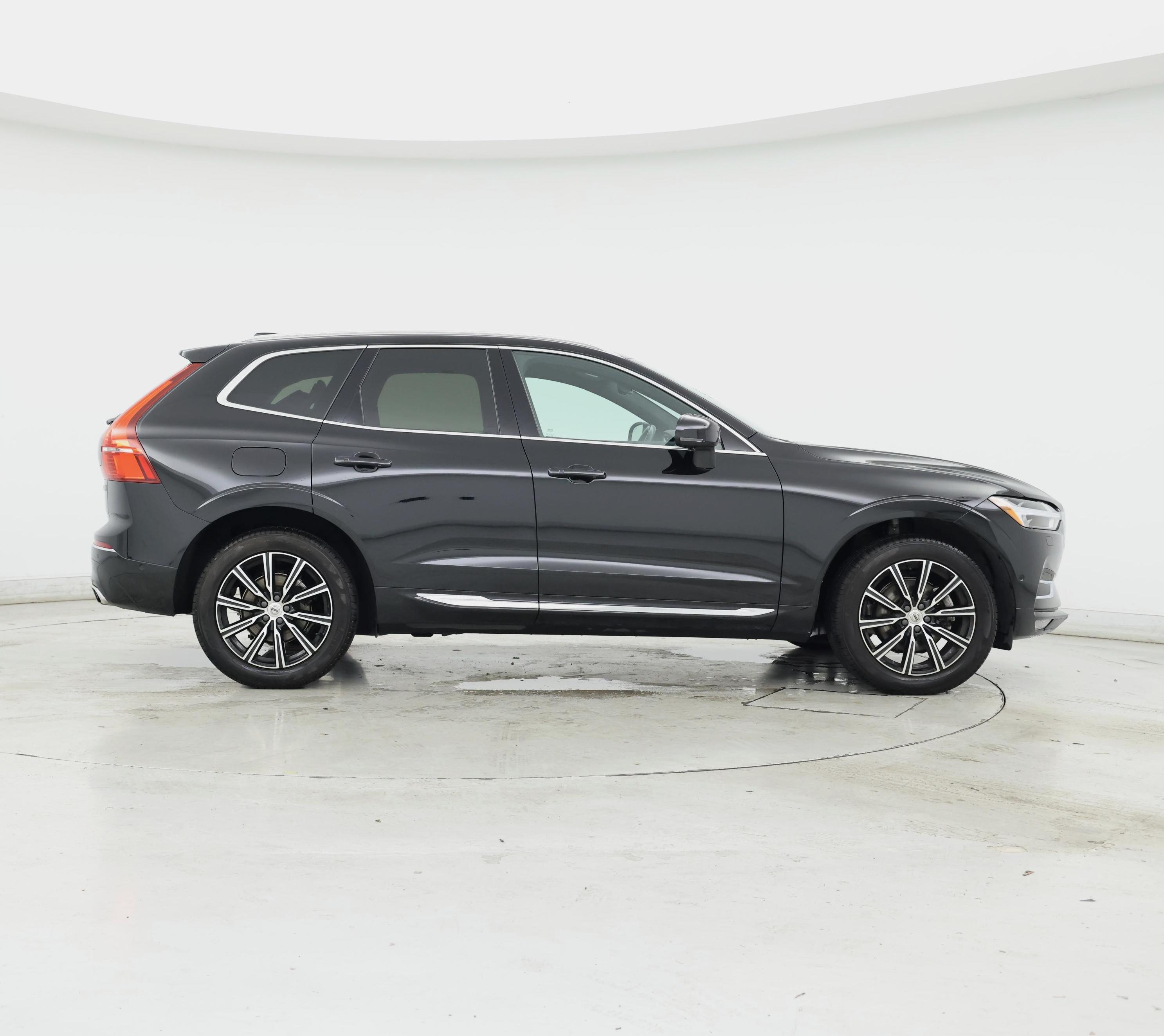 Thumbnail: 2019 Volvo XC60 - 7