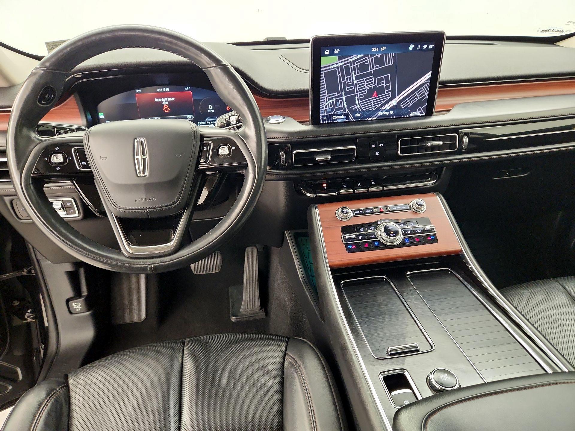 Thumbnail: 2021 Lincoln Aviator - 9