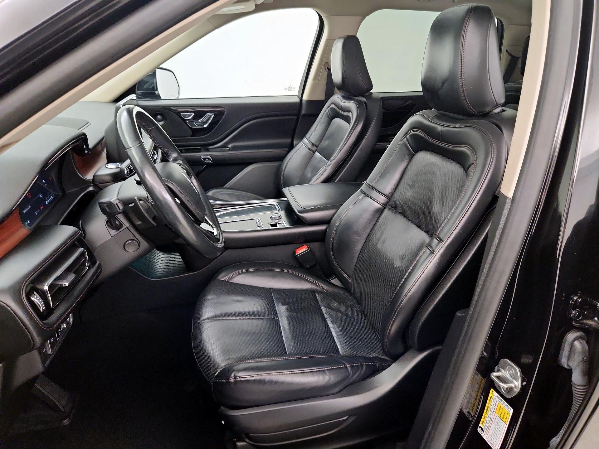 Thumbnail: 2021 Lincoln Aviator - 11