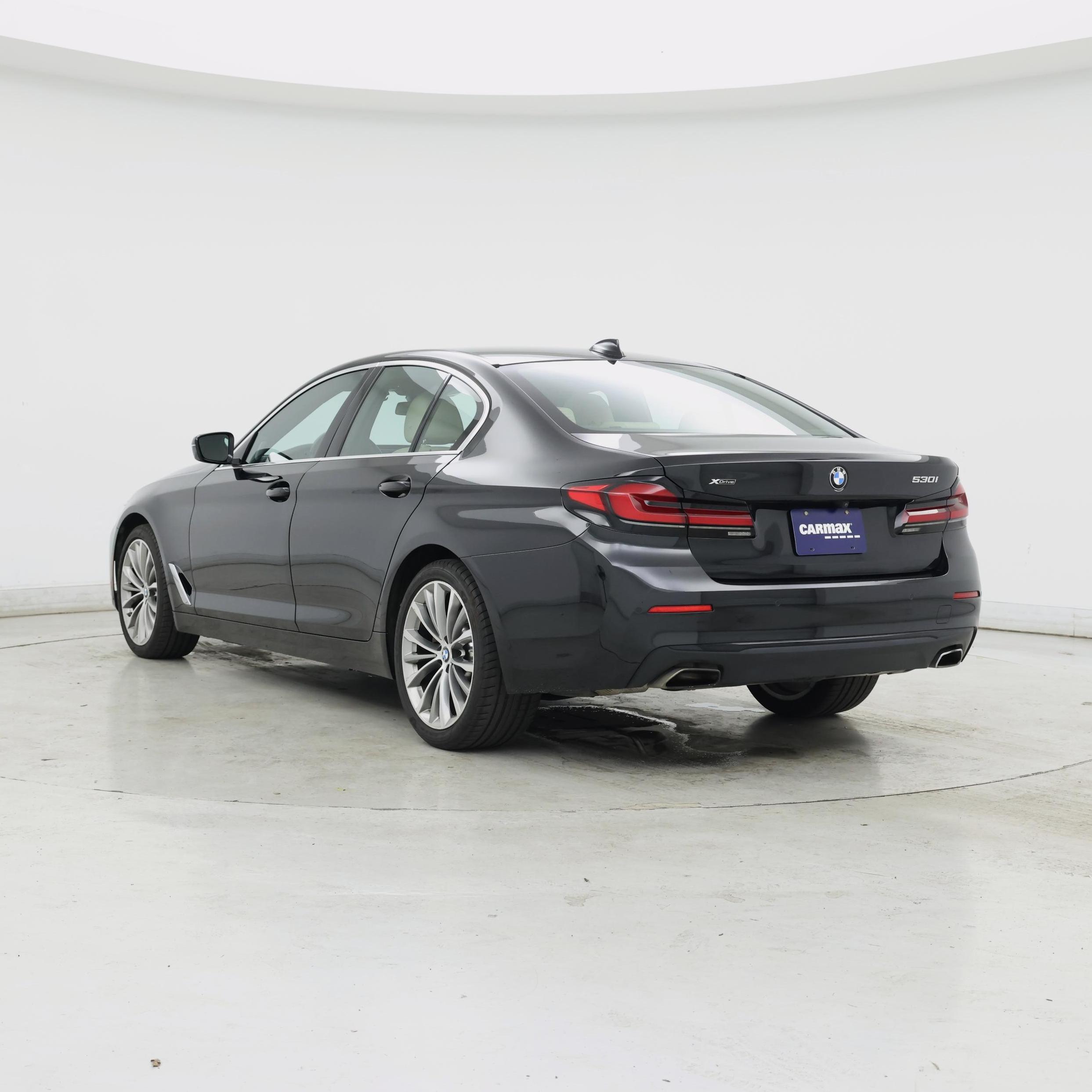Thumbnail: 2022 BMW 5 Series - 2