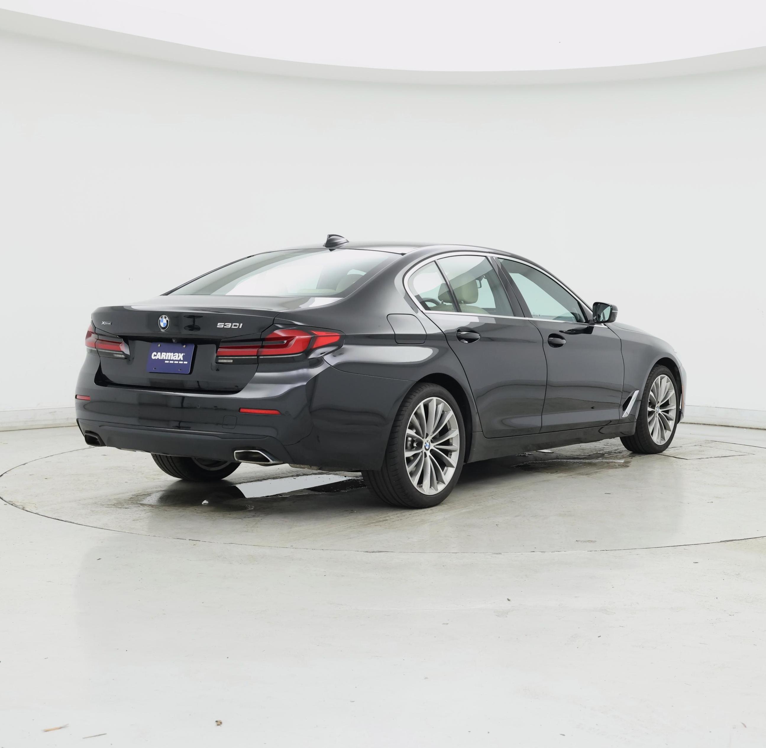 Thumbnail: 2022 BMW 5 Series - 8