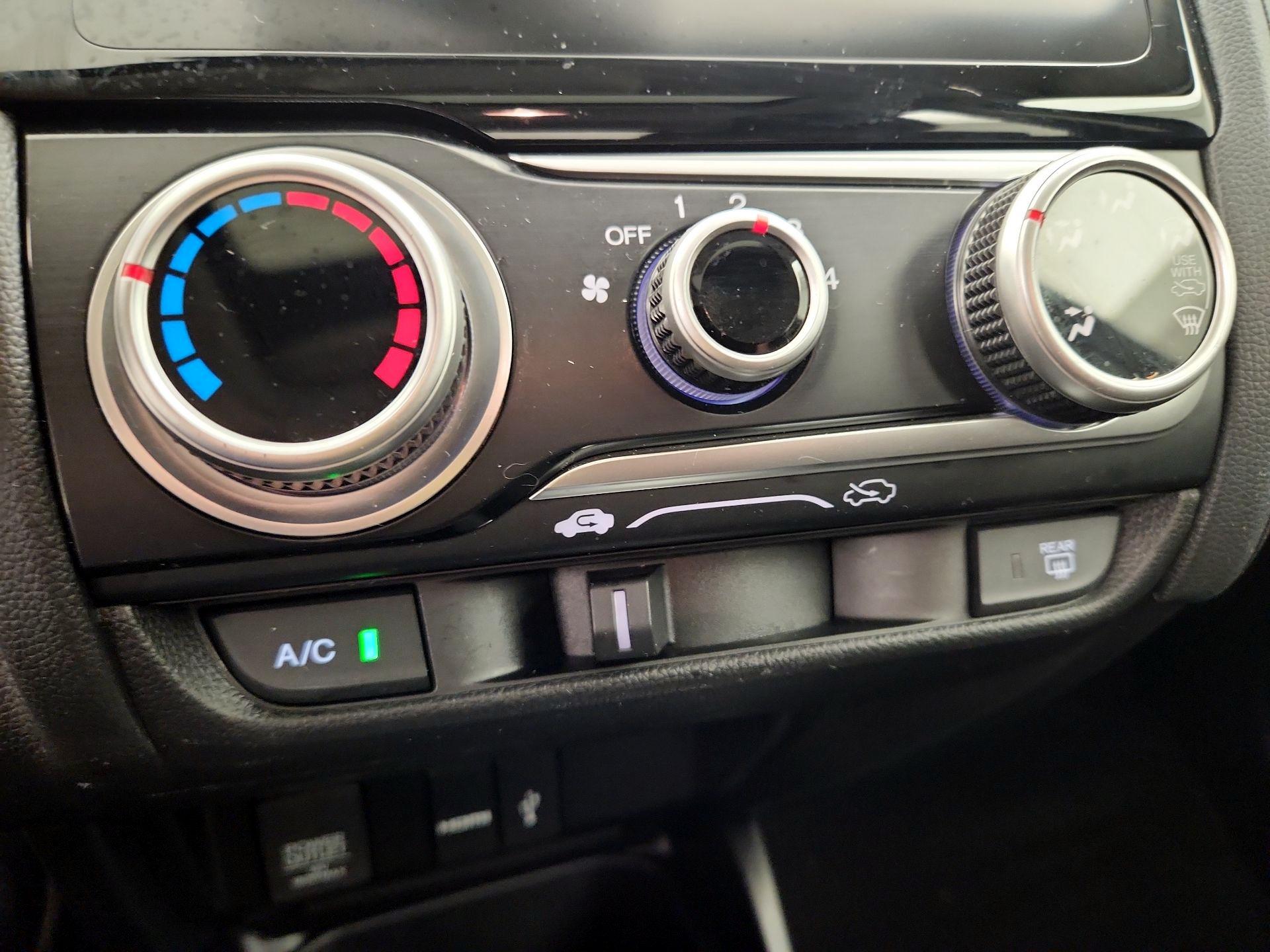 Thumbnail: 2015 Honda Fit - 16