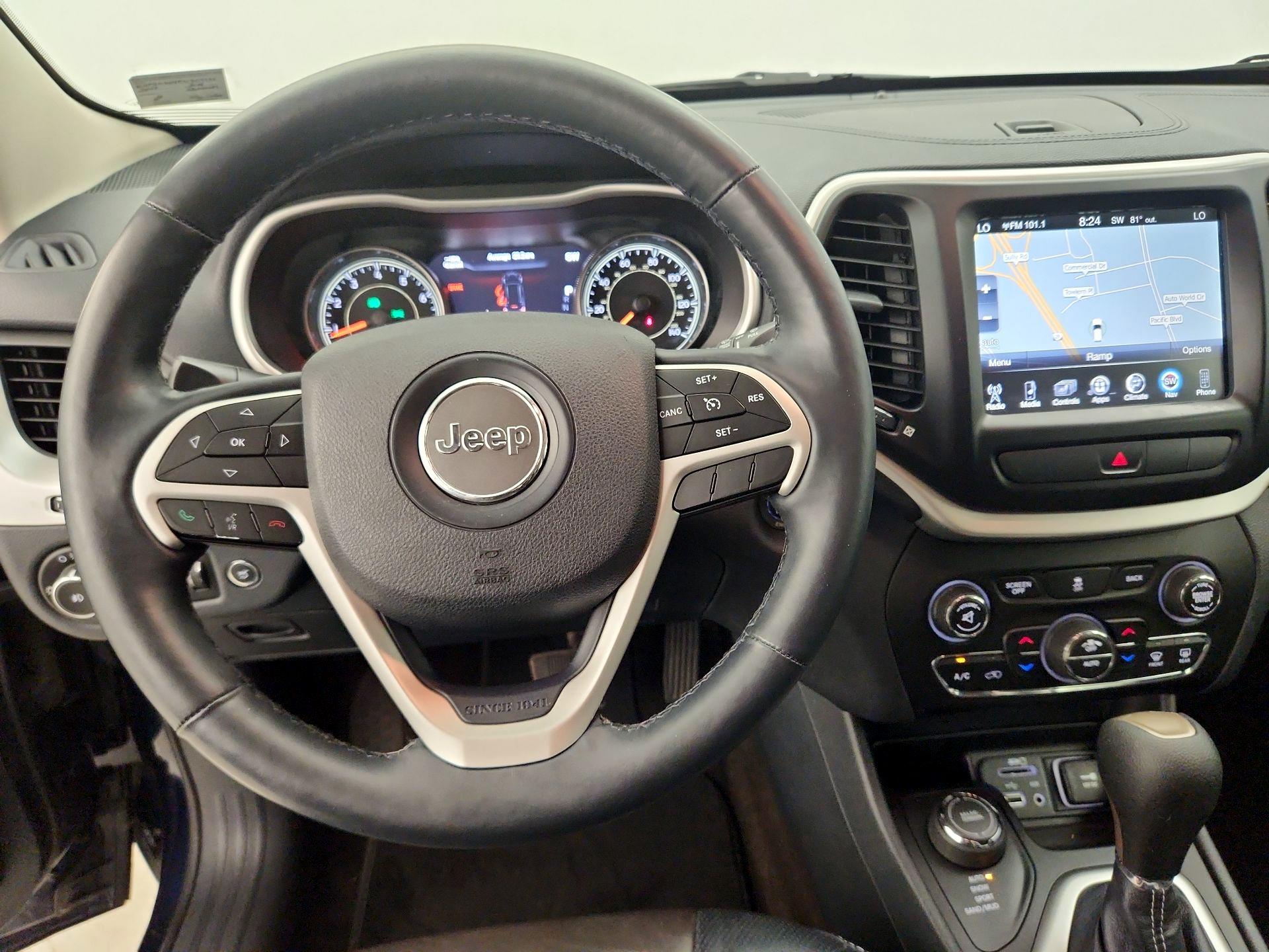 Thumbnail: 2014 Jeep Cherokee - 10