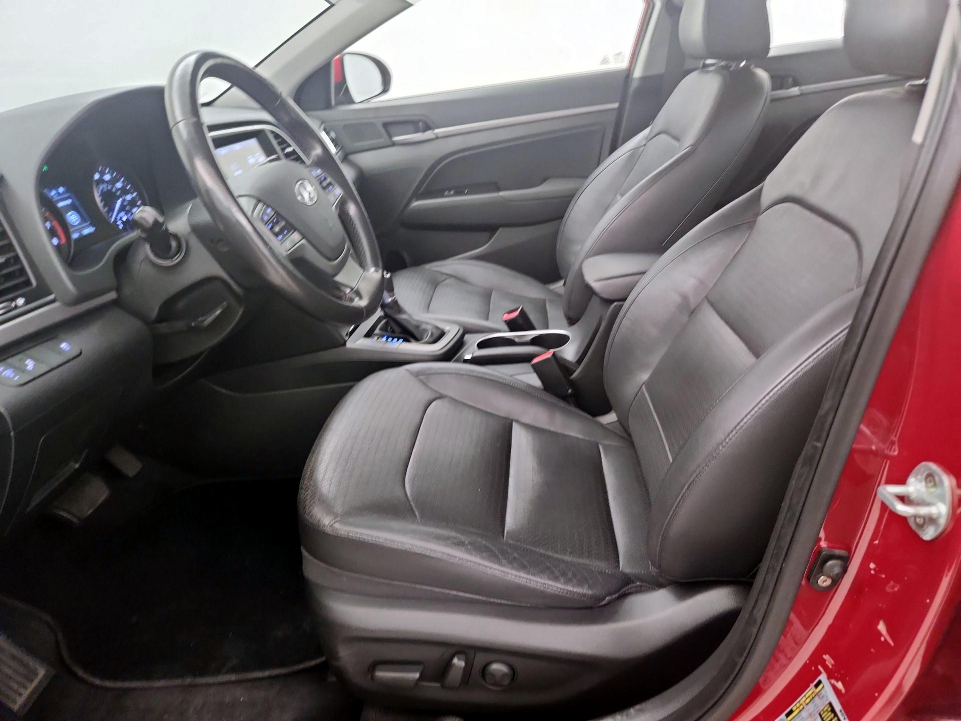 Thumbnail: 2017 Hyundai Elantra - 11