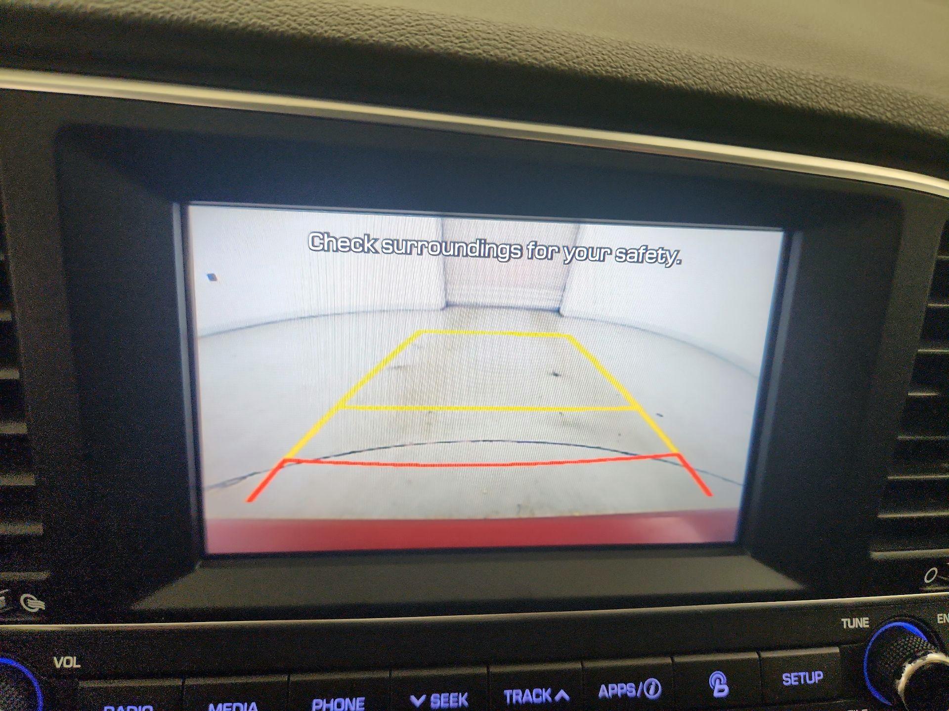 Thumbnail: 2017 Hyundai Elantra - 14