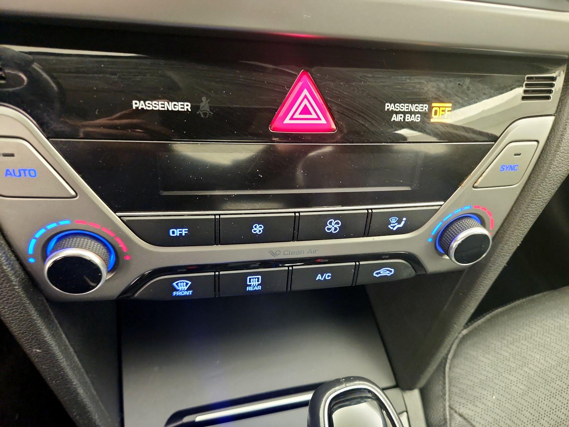 Thumbnail: 2017 Hyundai Elantra - 16