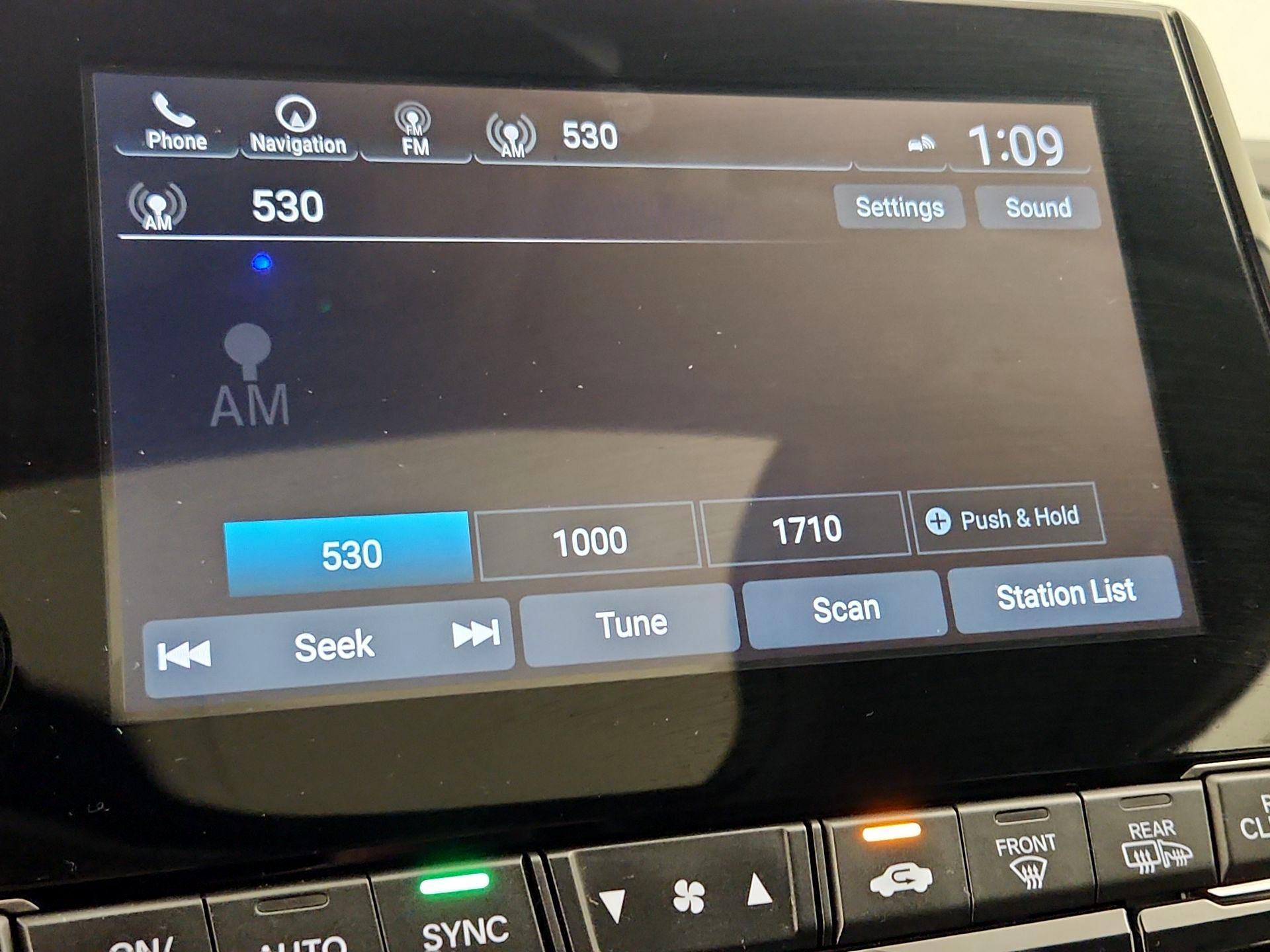 Thumbnail: 2019 Honda Odyssey - 16