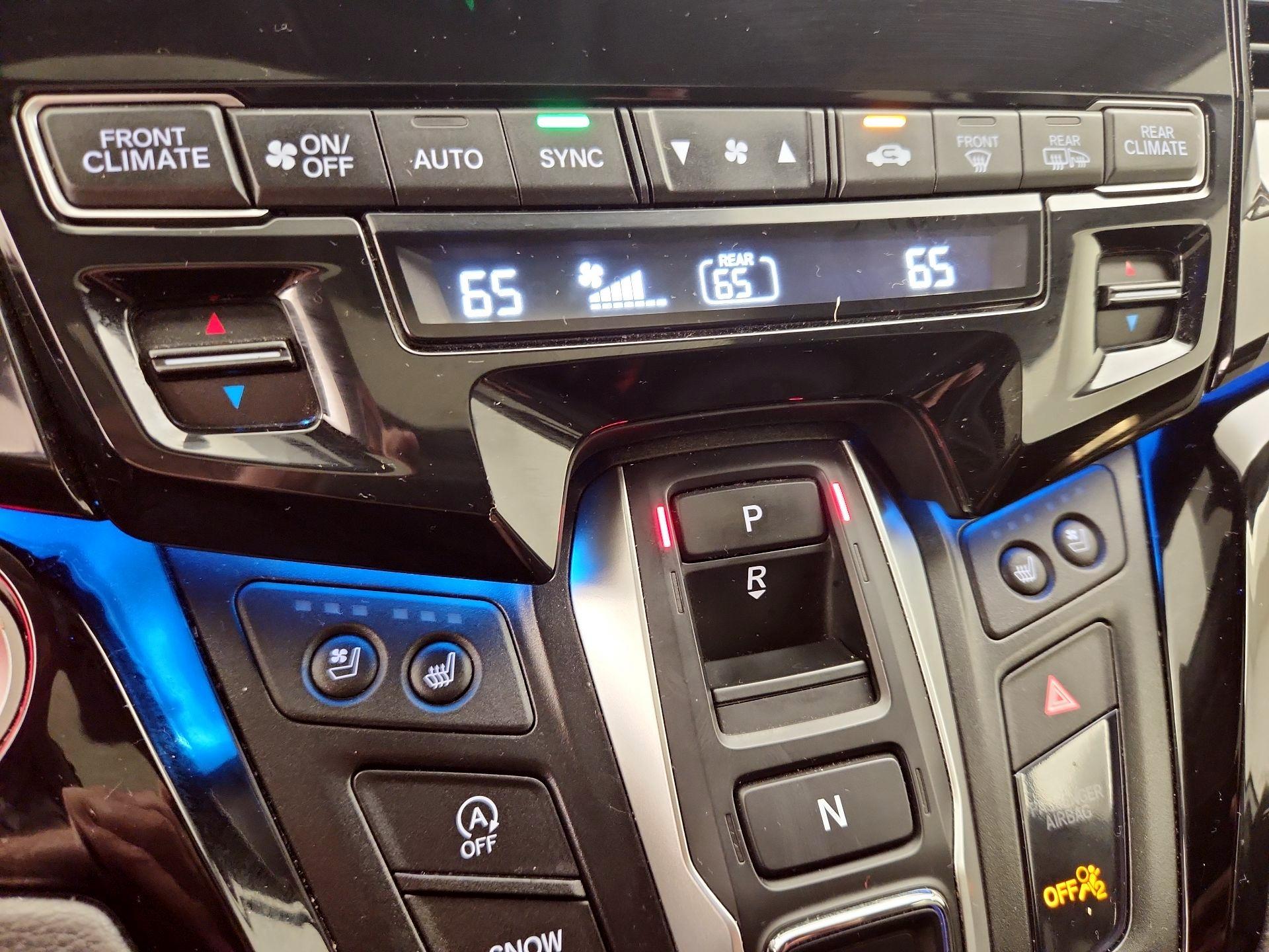 Thumbnail: 2019 Honda Odyssey - 17