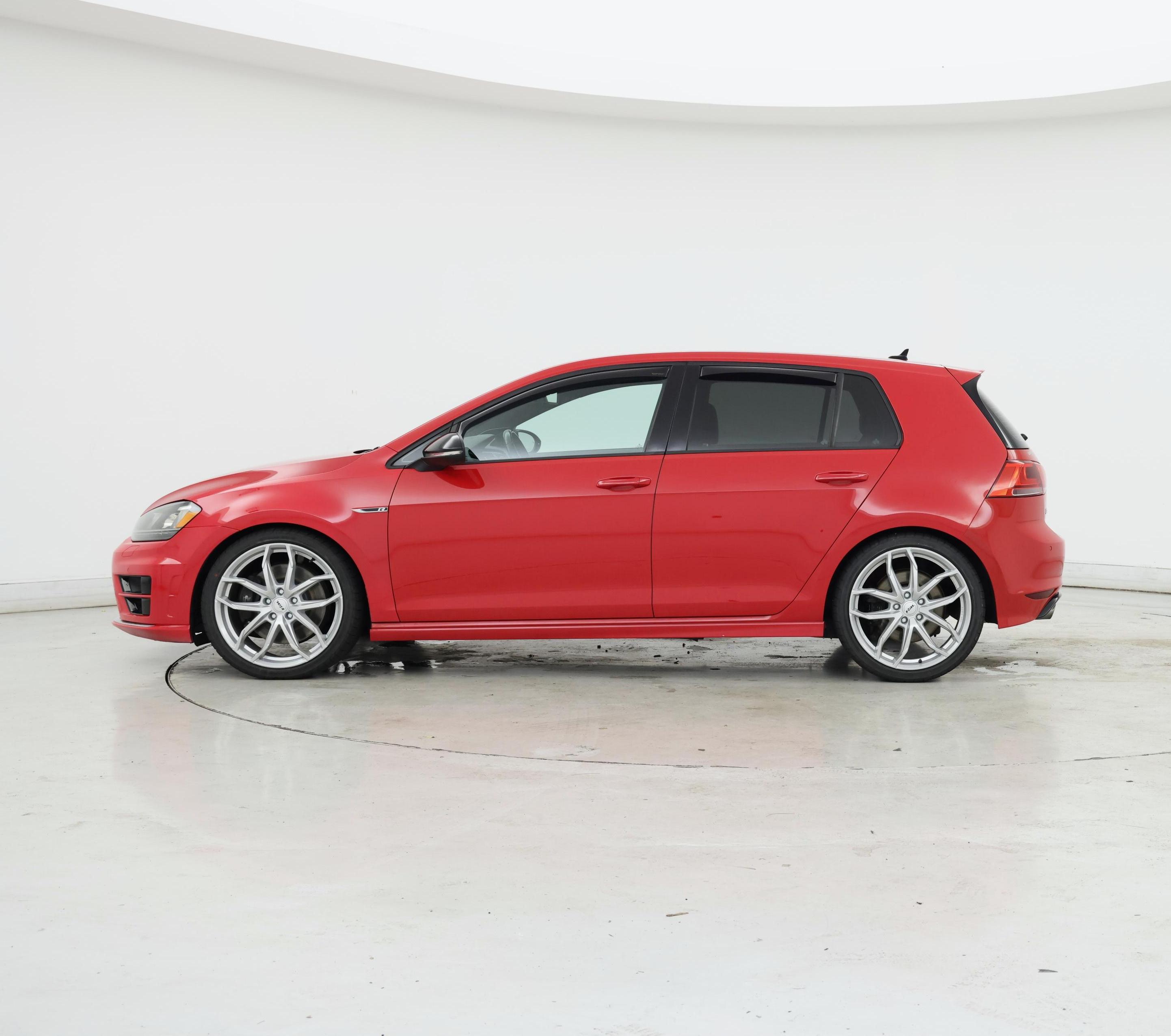 Thumbnail: 2016 Volkswagen Golf - 3