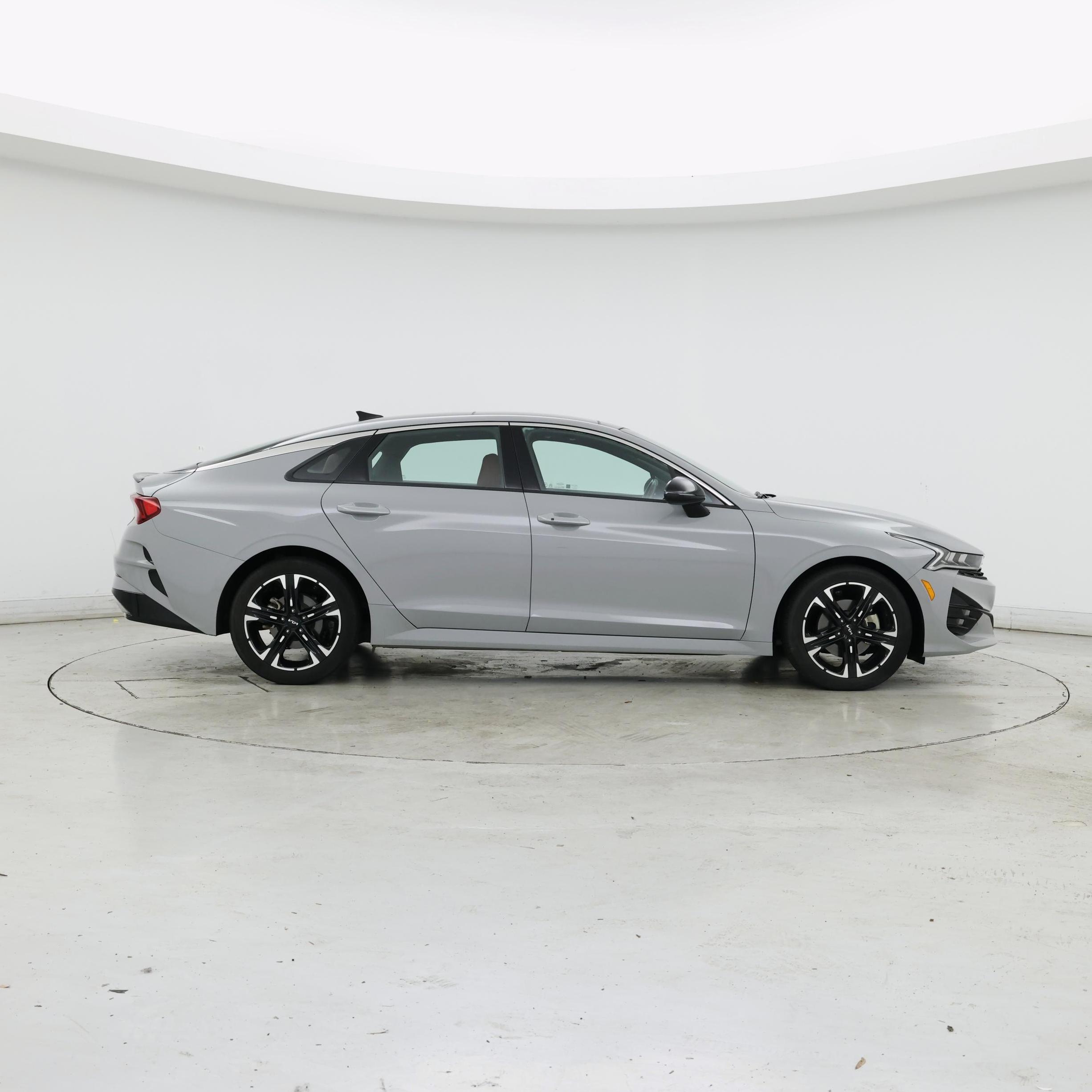 Thumbnail: 2023 Kia K5 - 7