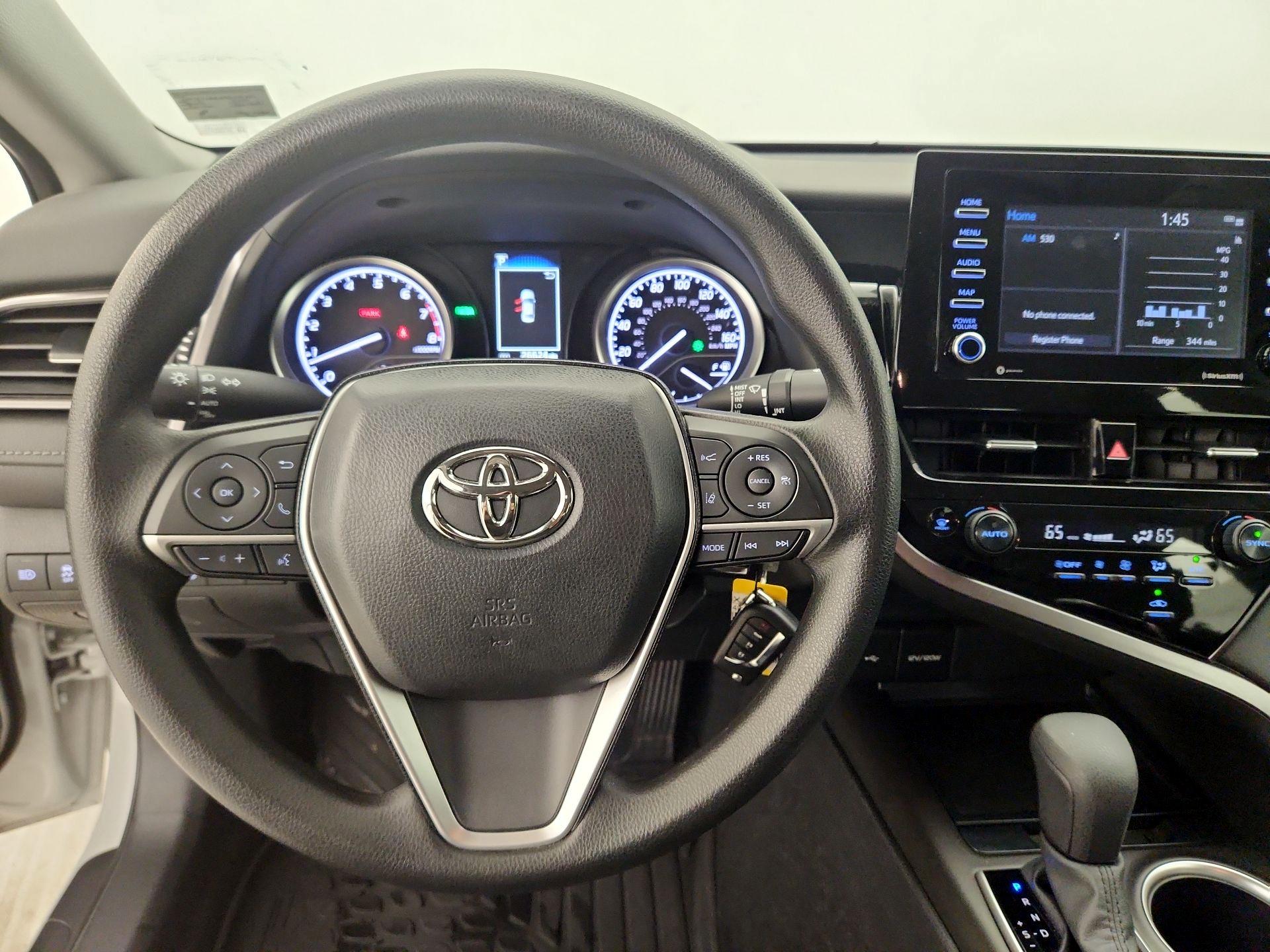 Thumbnail: 2023 Toyota Camry - 10
