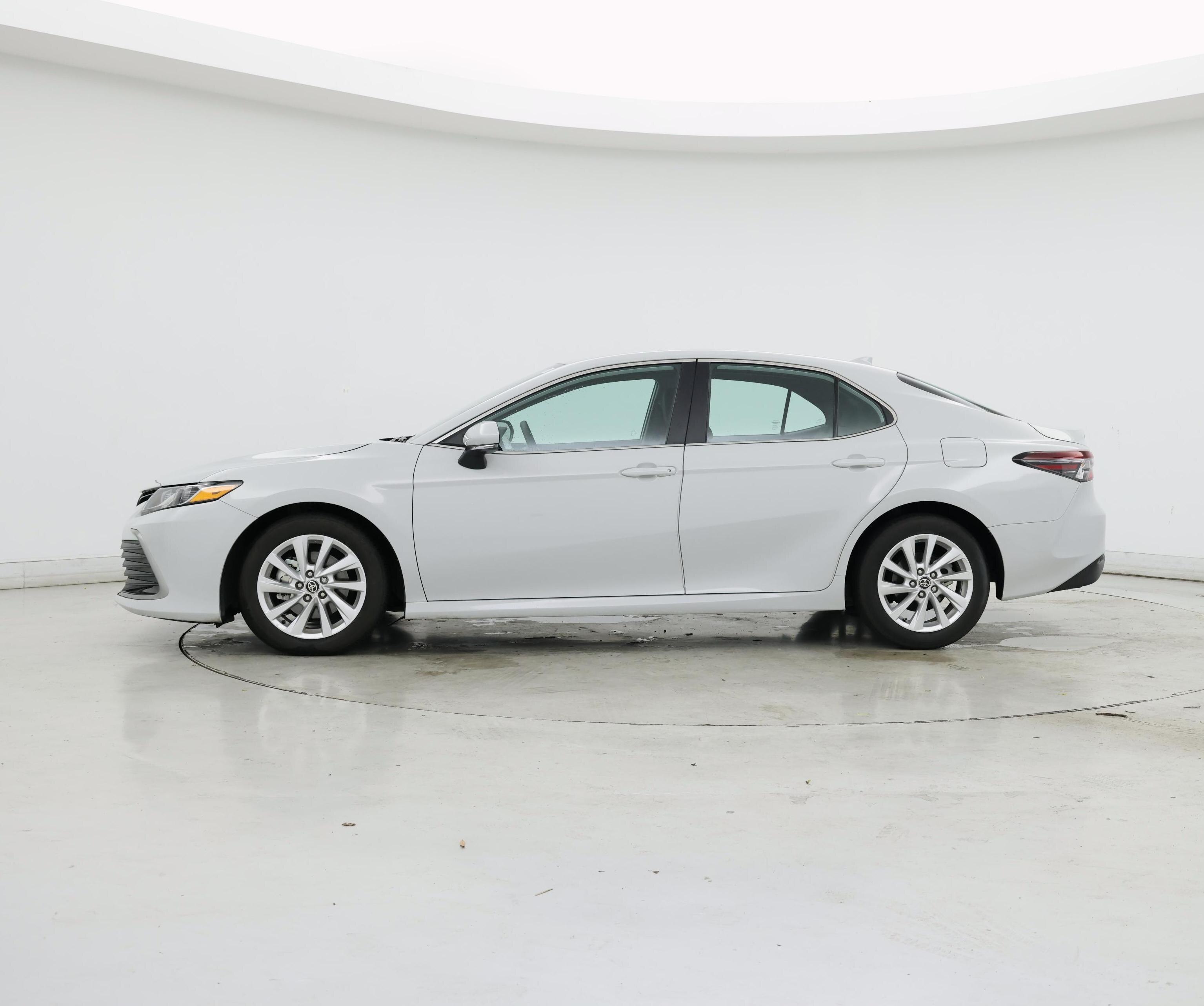 Thumbnail: 2023 Toyota Camry - 3