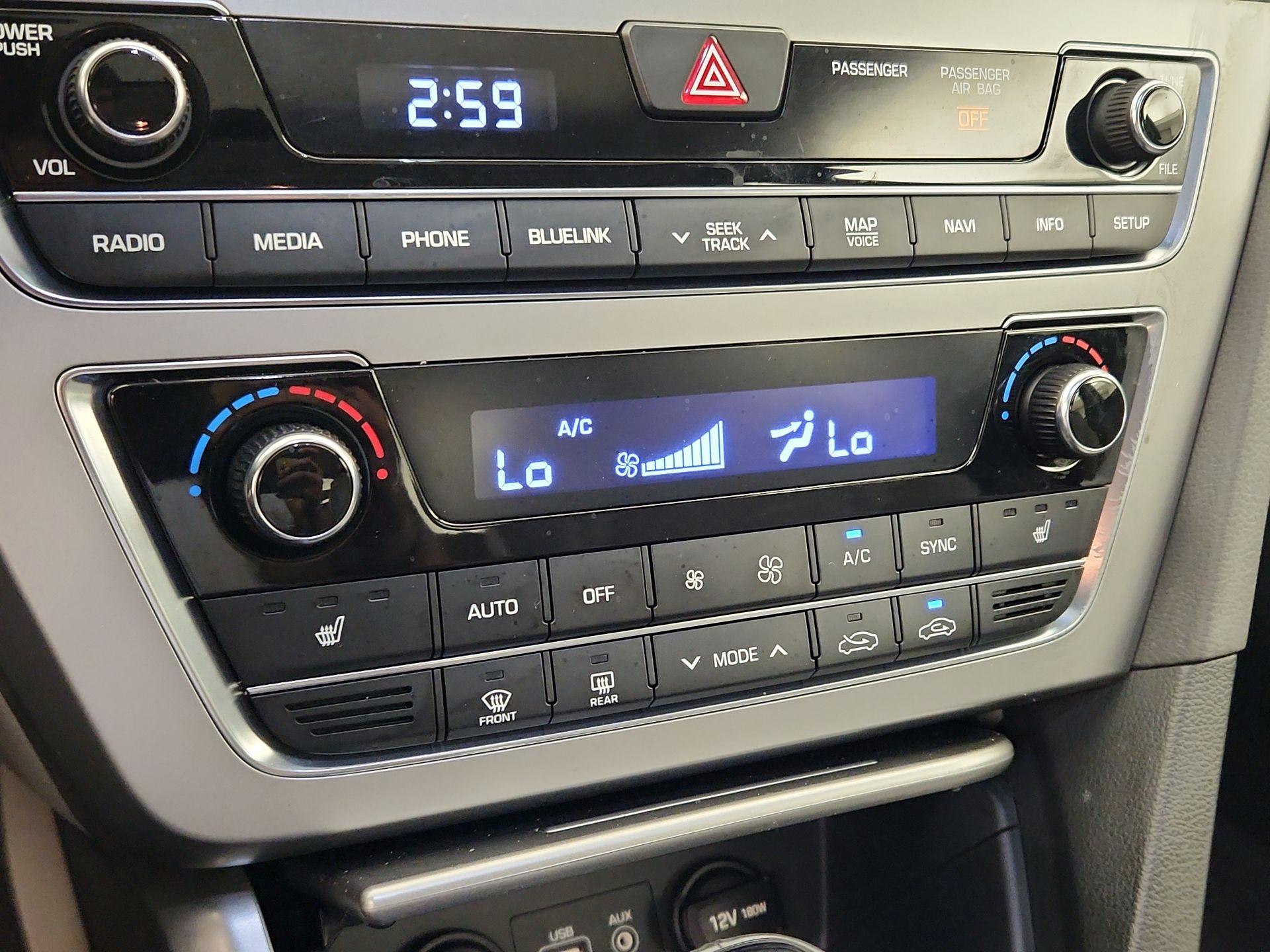 Thumbnail: 2016 Hyundai Sonata - 17