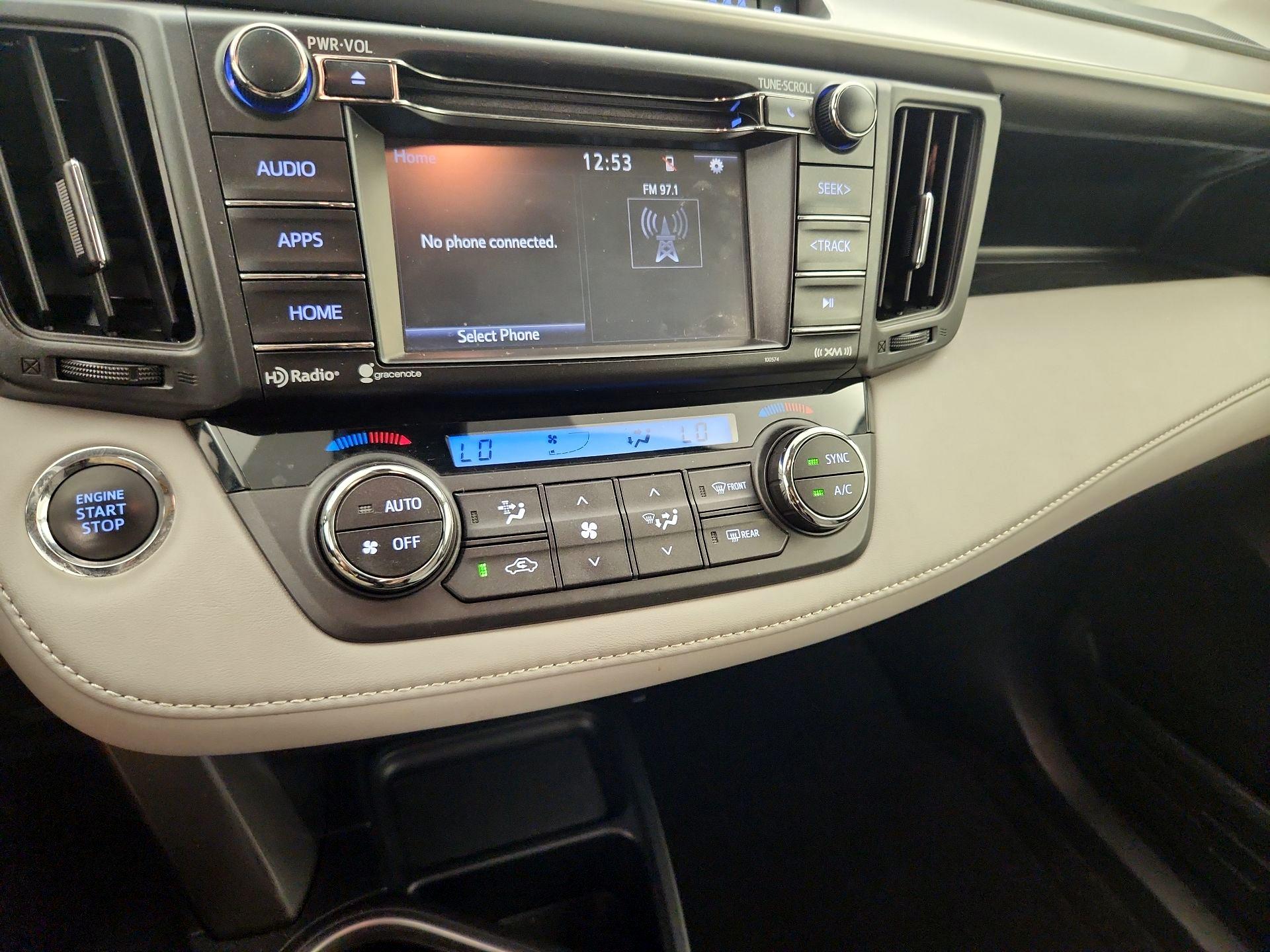 Thumbnail: 2018 Toyota RAV4 - 16