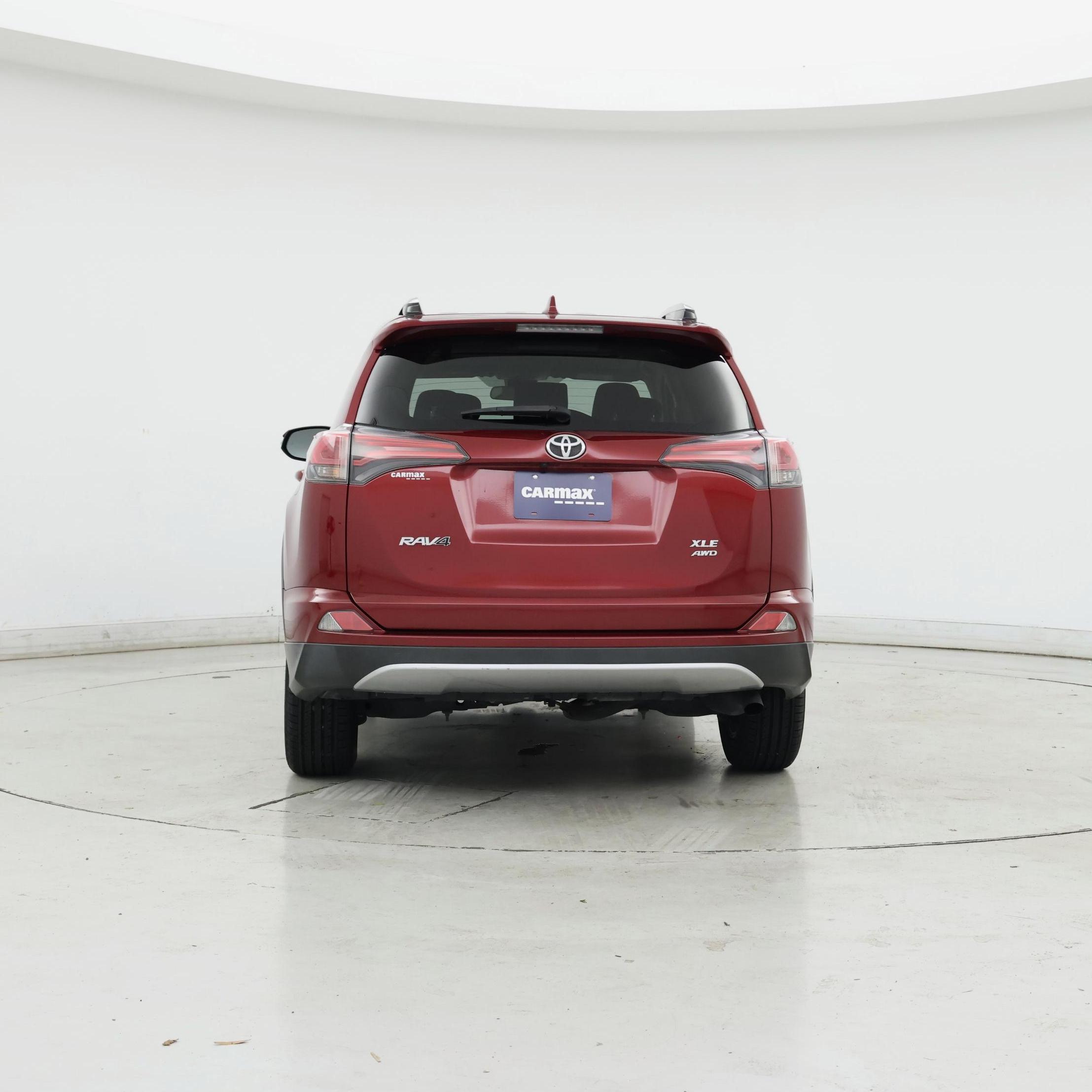 Thumbnail: 2018 Toyota RAV4 - 6