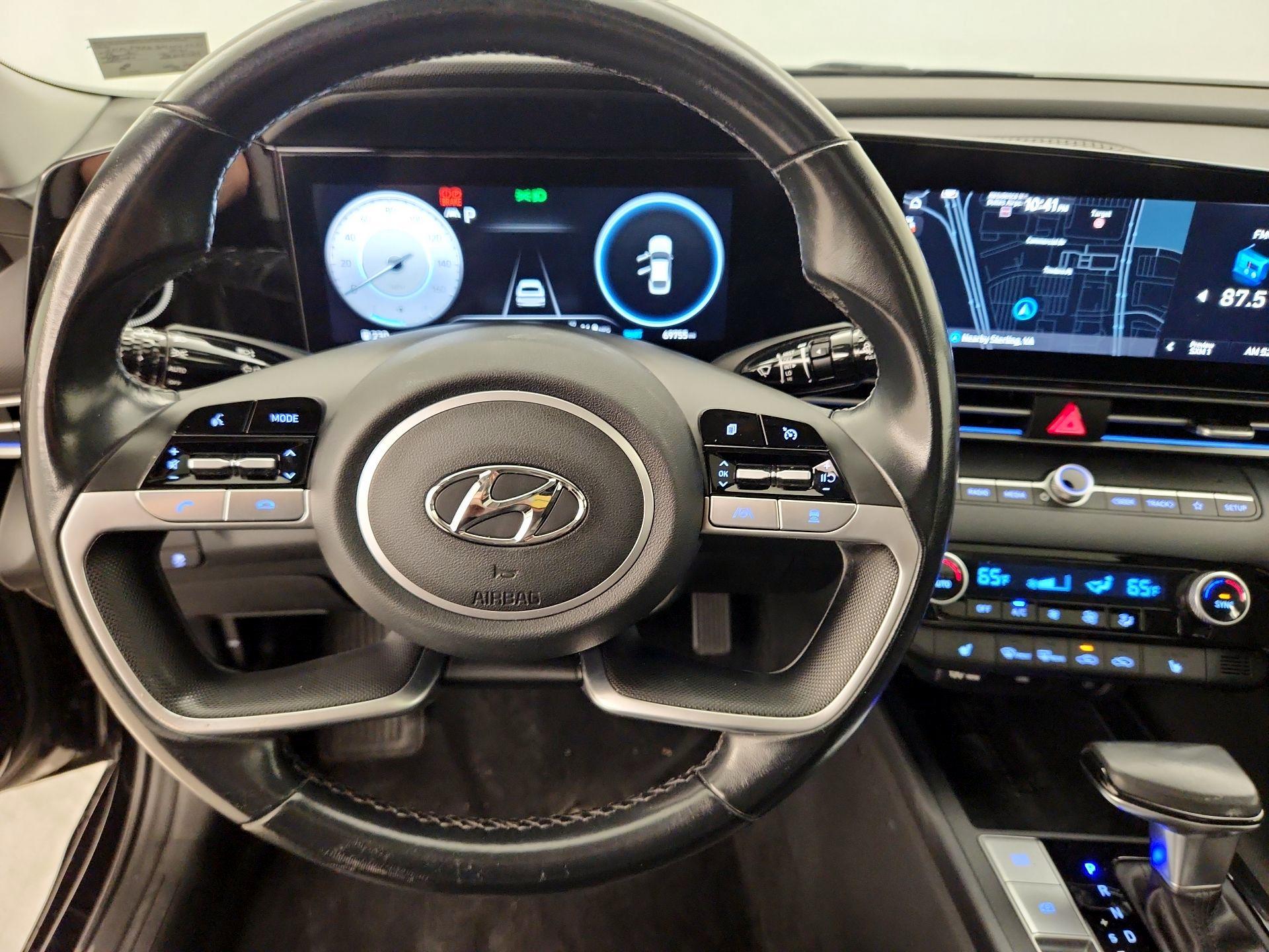 Thumbnail: 2021 Hyundai Elantra - 10