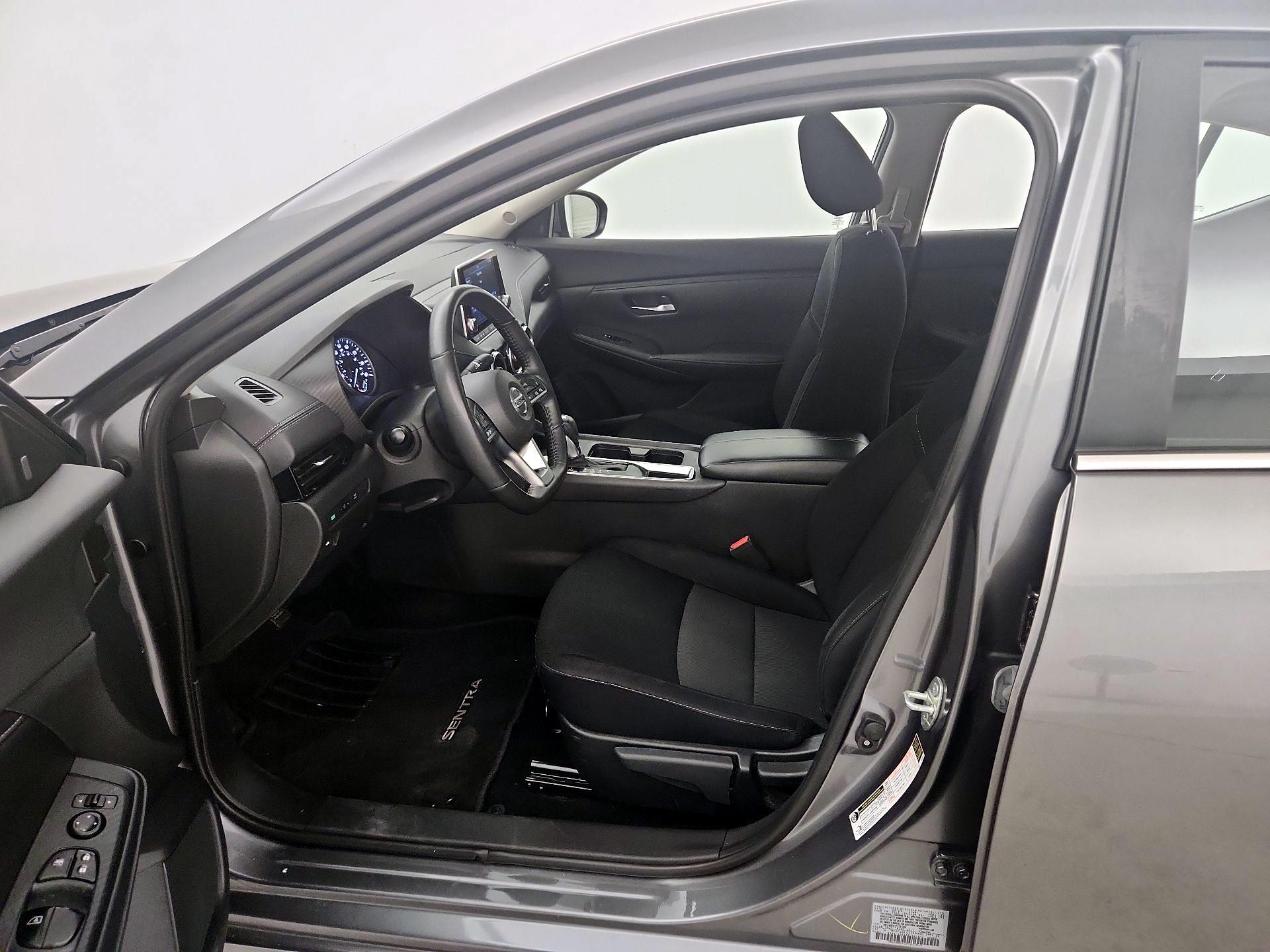 Thumbnail: 2023 Nissan Sentra - 11