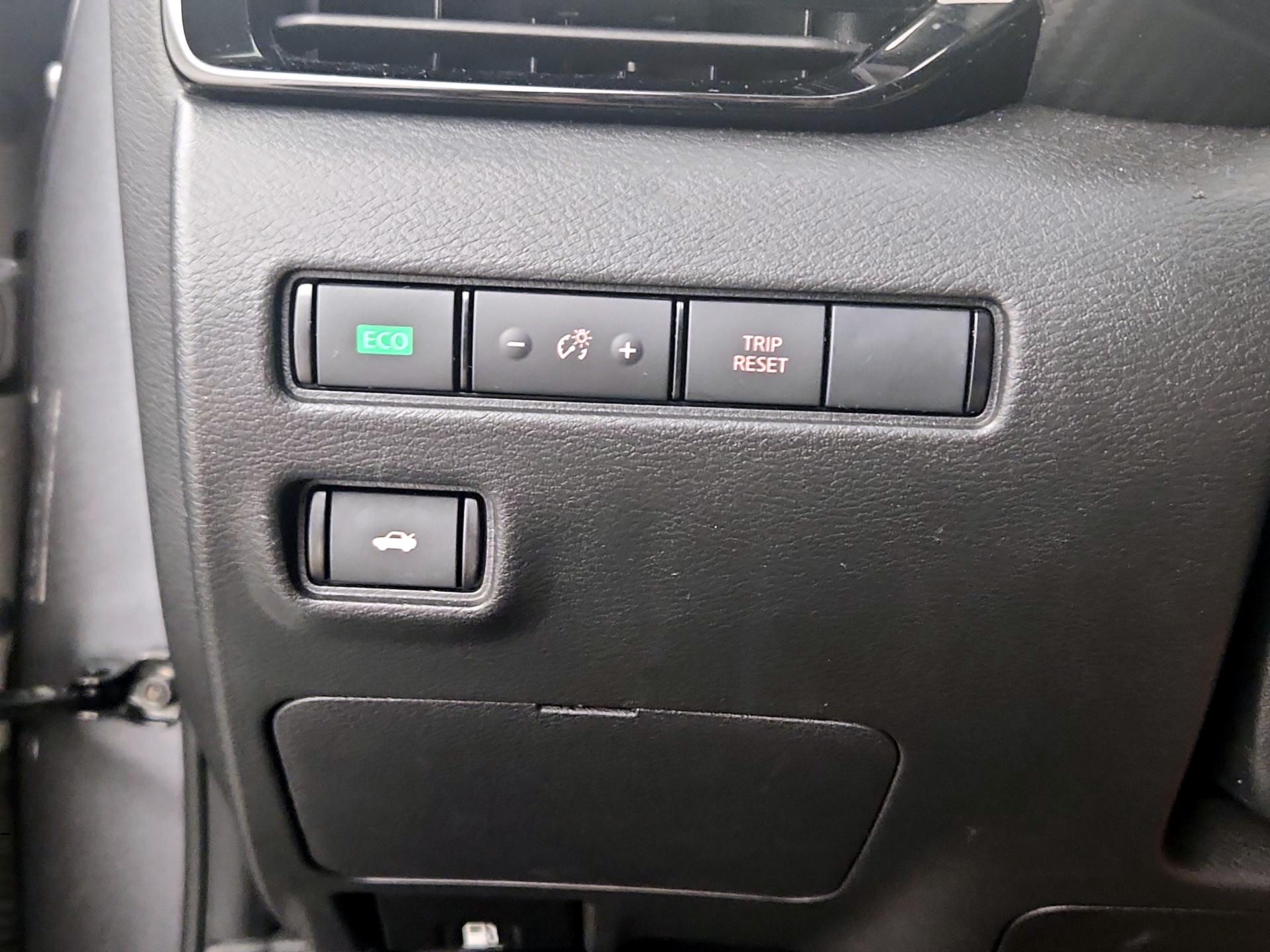 Thumbnail: 2023 Nissan Sentra - 13