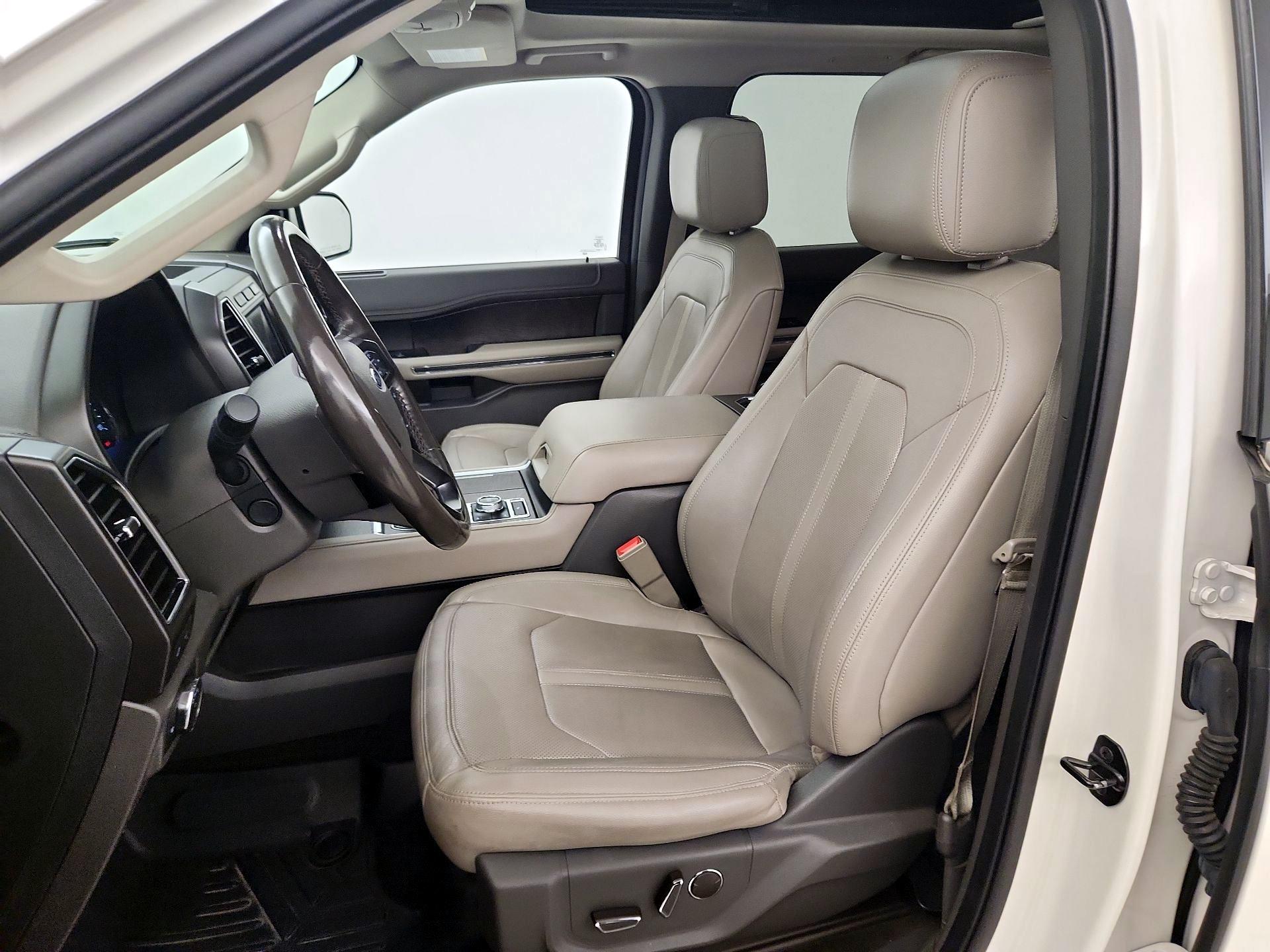 Thumbnail: 2019 Ford Expedition - 11