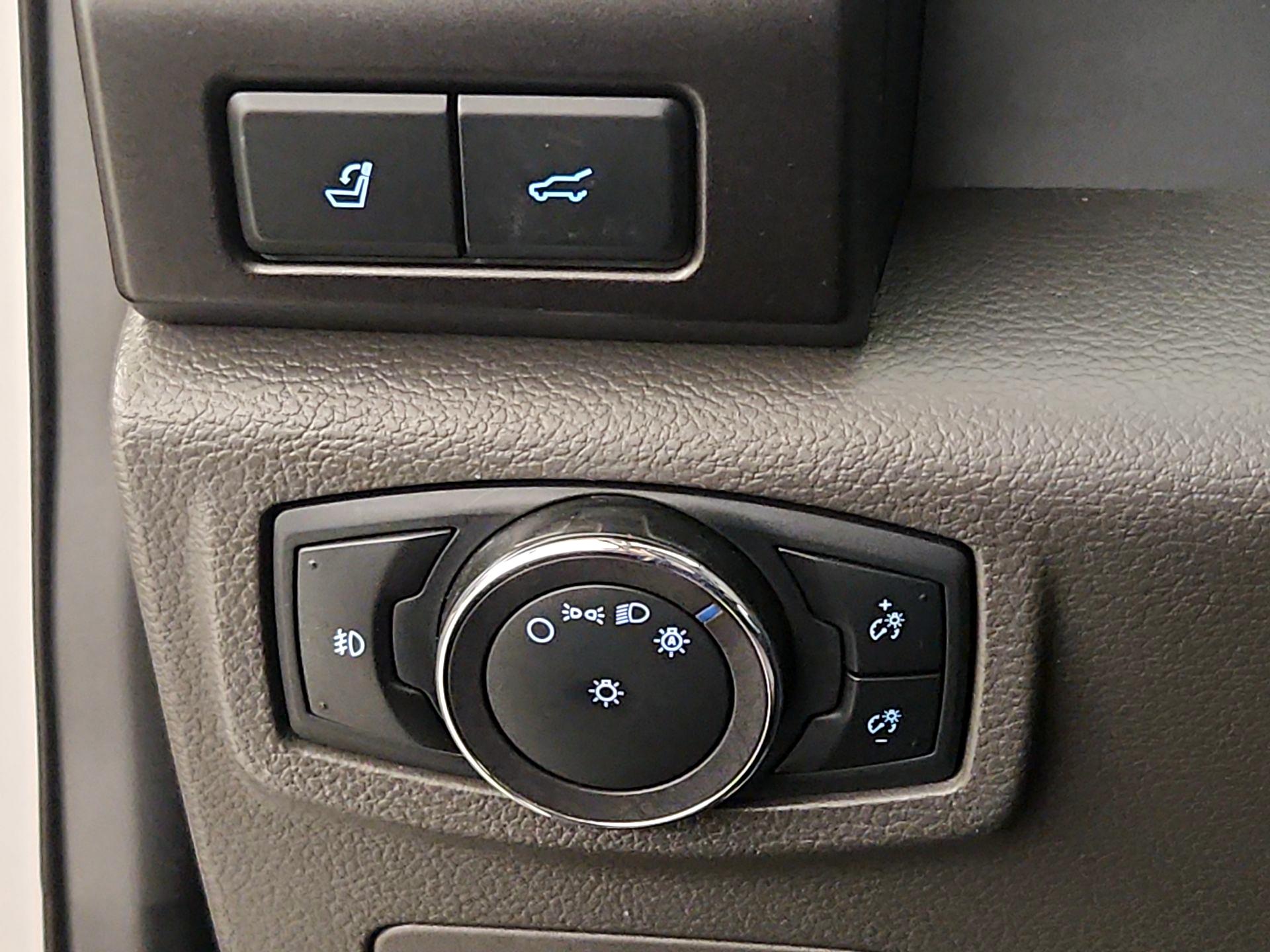 Thumbnail: 2019 Ford Expedition - 13