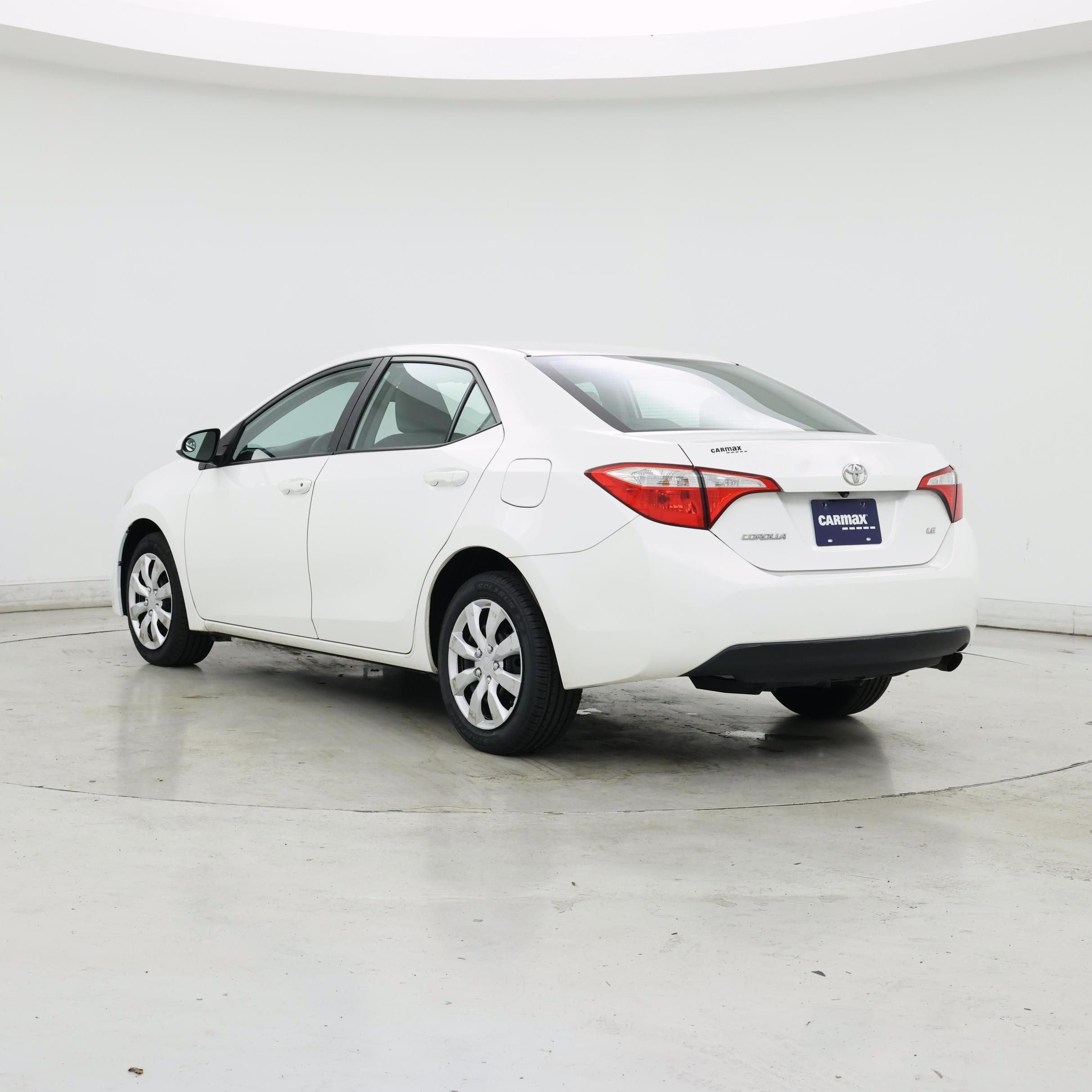 Thumbnail: 2015 Toyota Corolla - 2