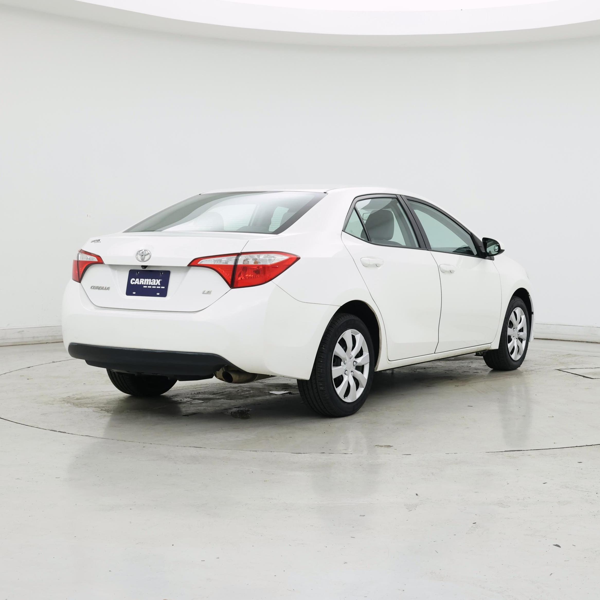 Thumbnail: 2015 Toyota Corolla - 8