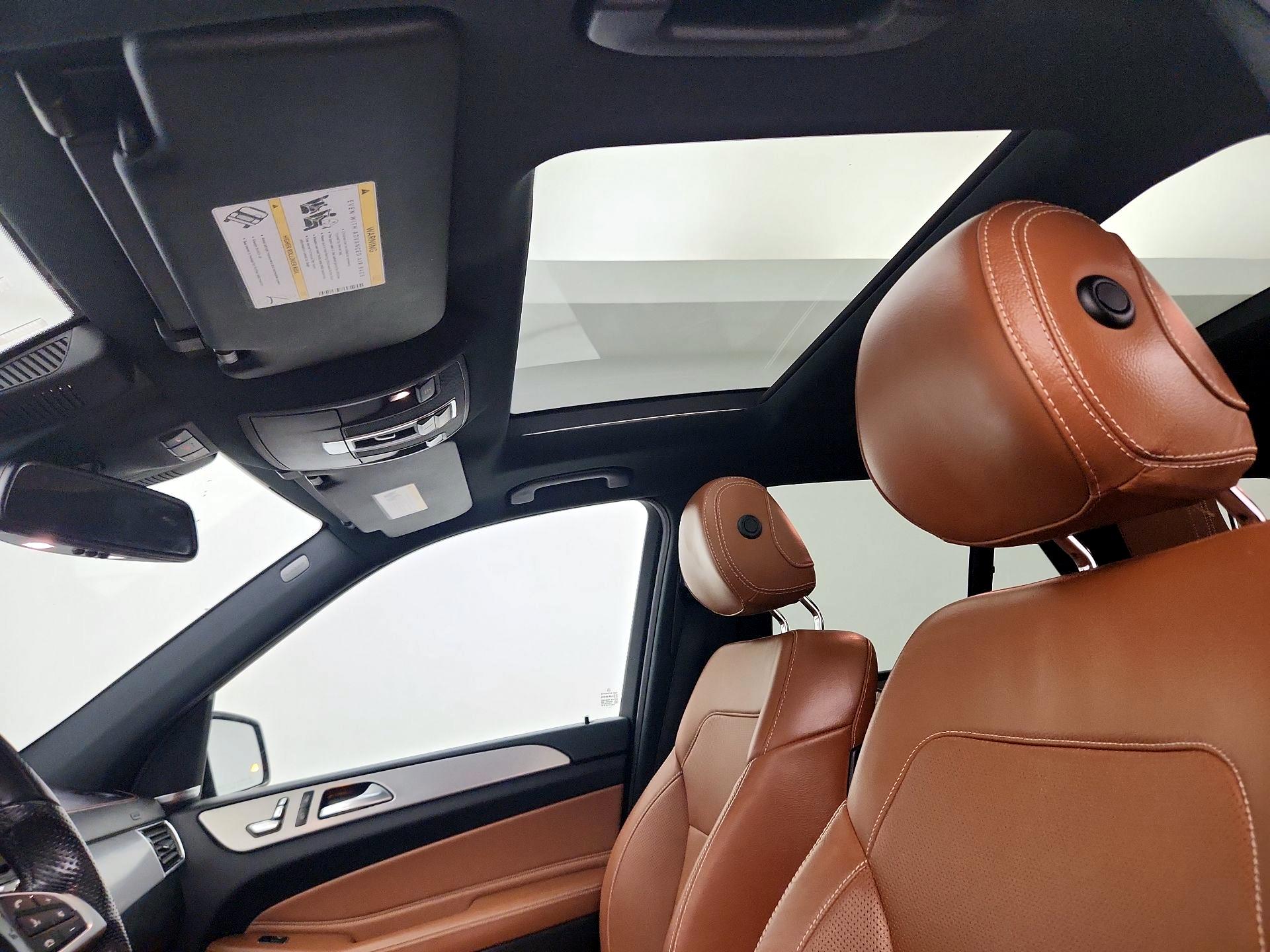 Thumbnail: 2018 Mercedes-Benz GLE - 20
