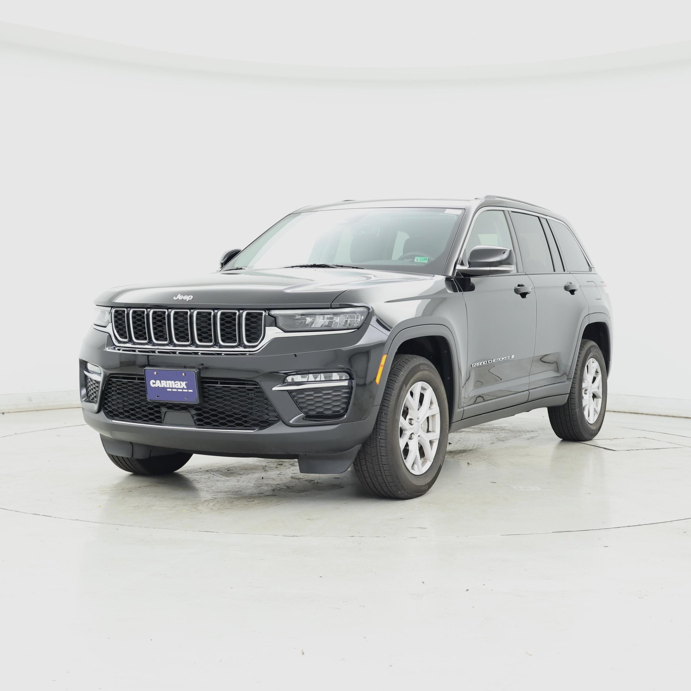Thumbnail: 2022 Jeep Grand Cherokee - 4