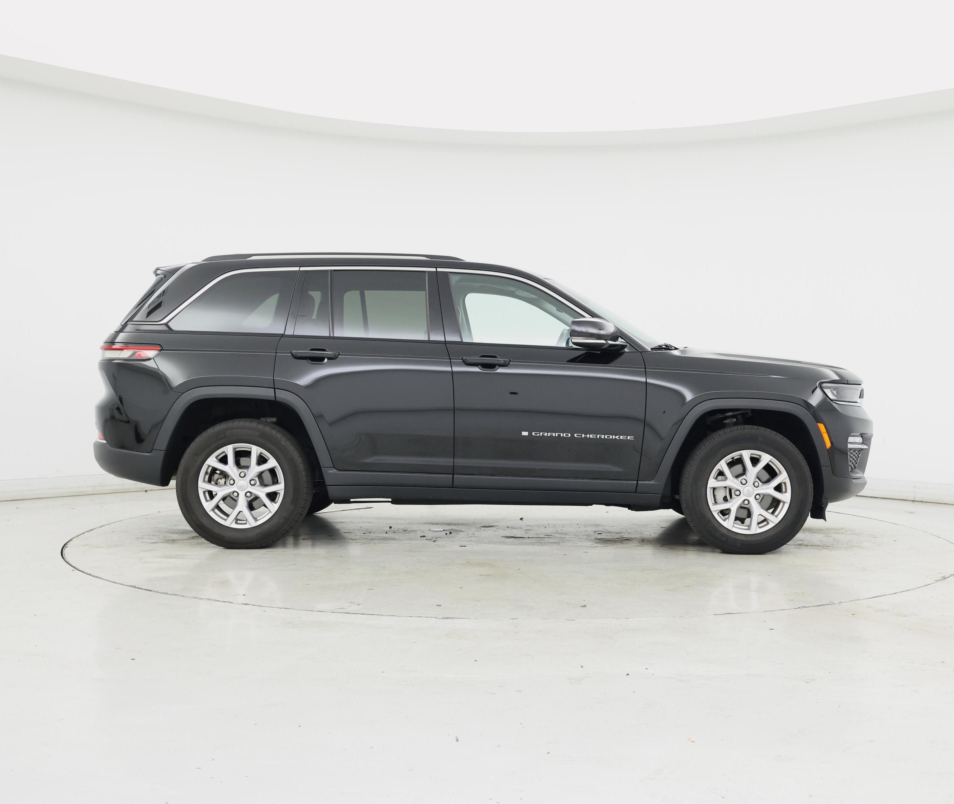 Thumbnail: 2022 Jeep Grand Cherokee - 7
