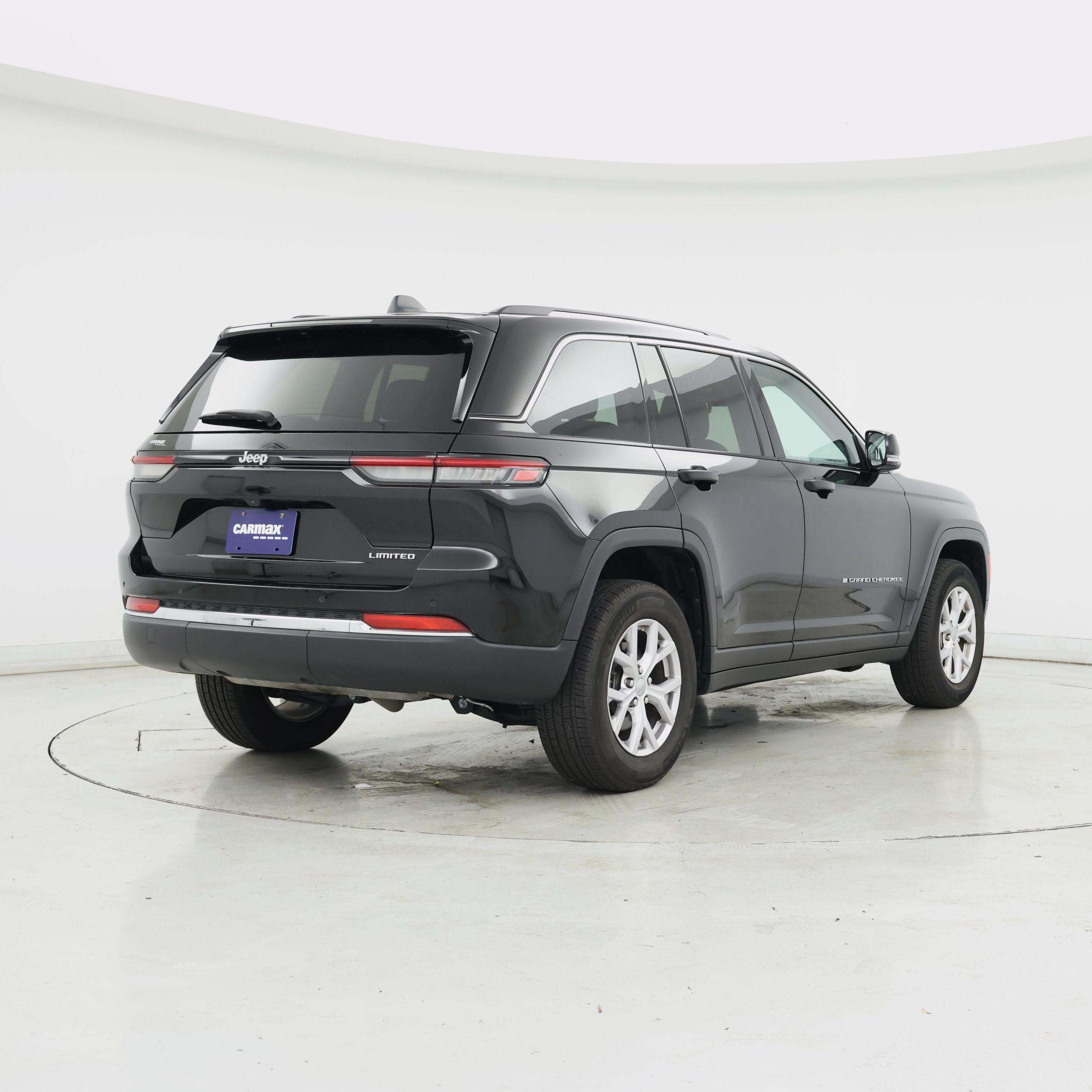 Thumbnail: 2022 Jeep Grand Cherokee - 8