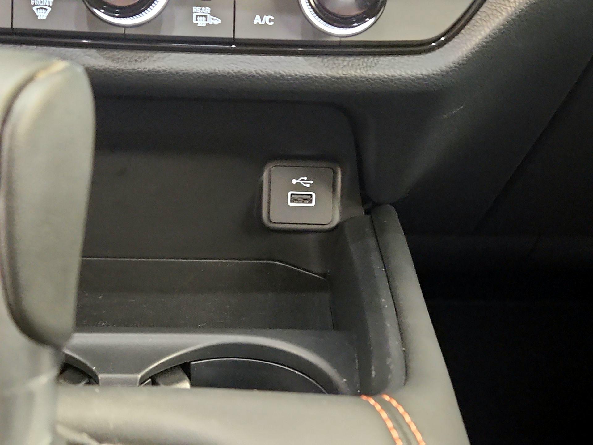 Thumbnail: 2024 Honda HR-V - 19