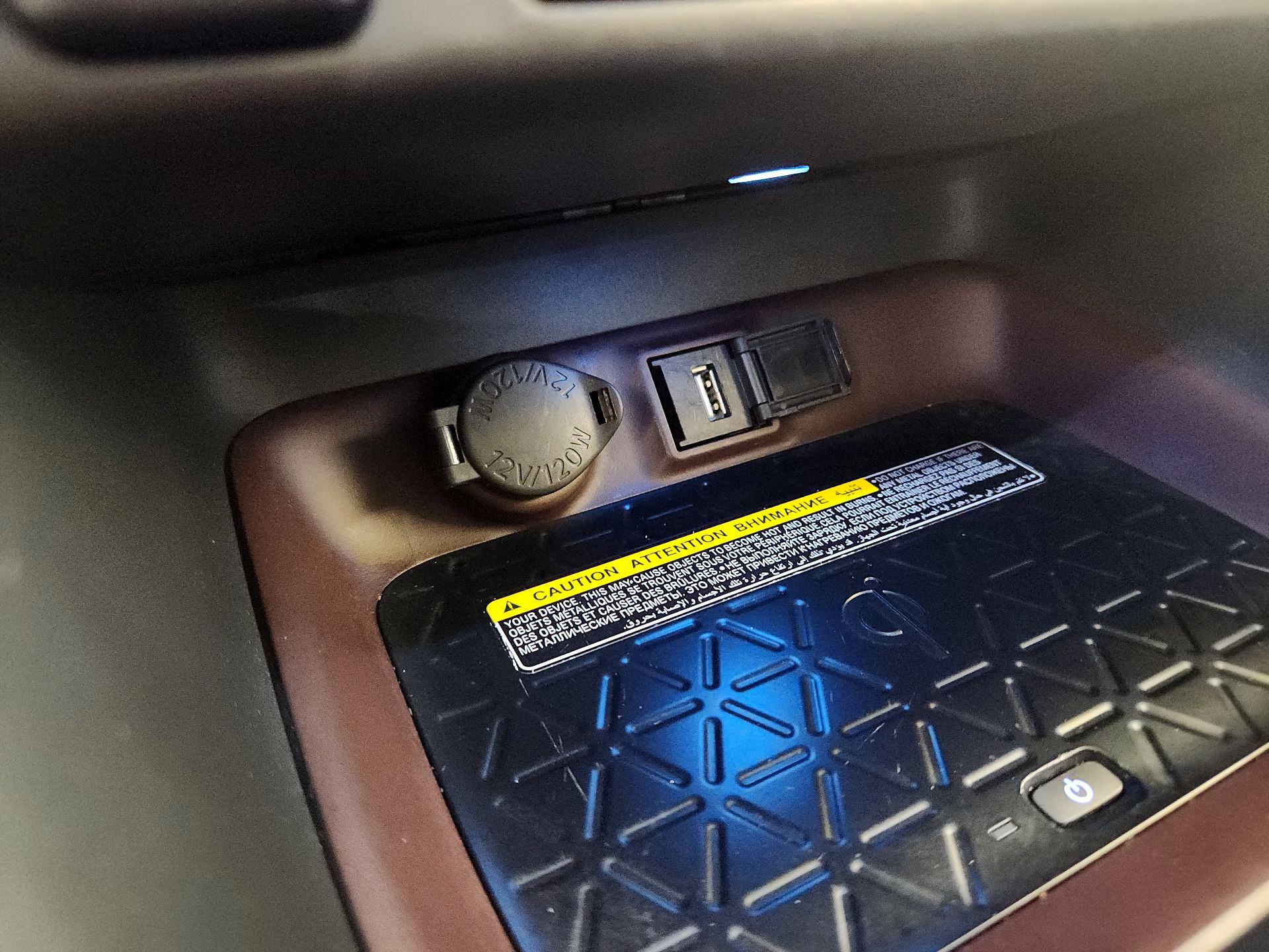 Thumbnail: 2021 Toyota RAV4 - 19