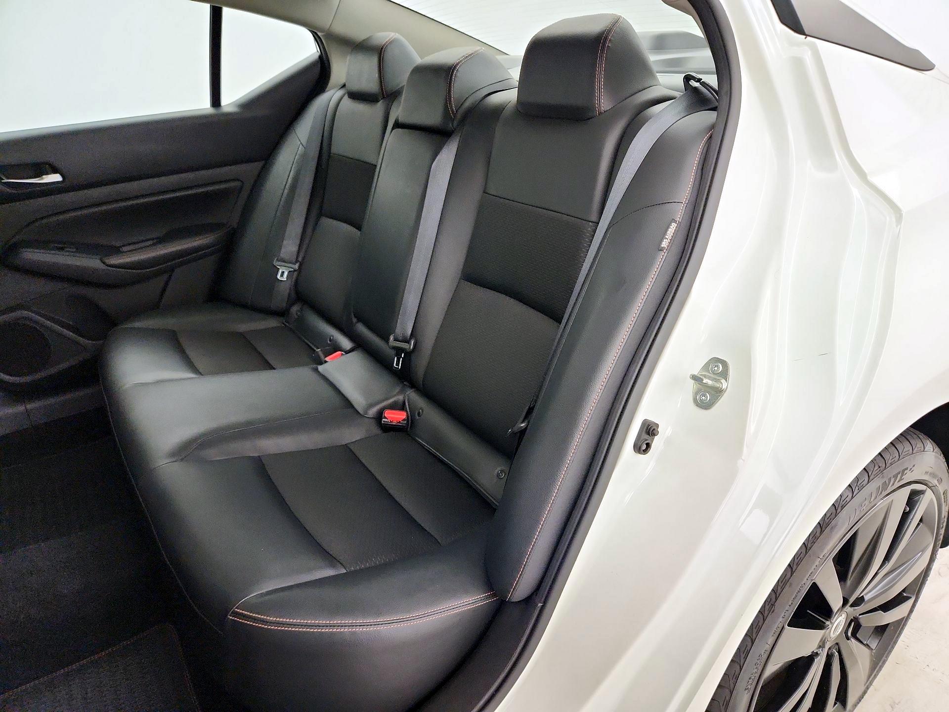 Thumbnail: 2019 Nissan Altima - 20