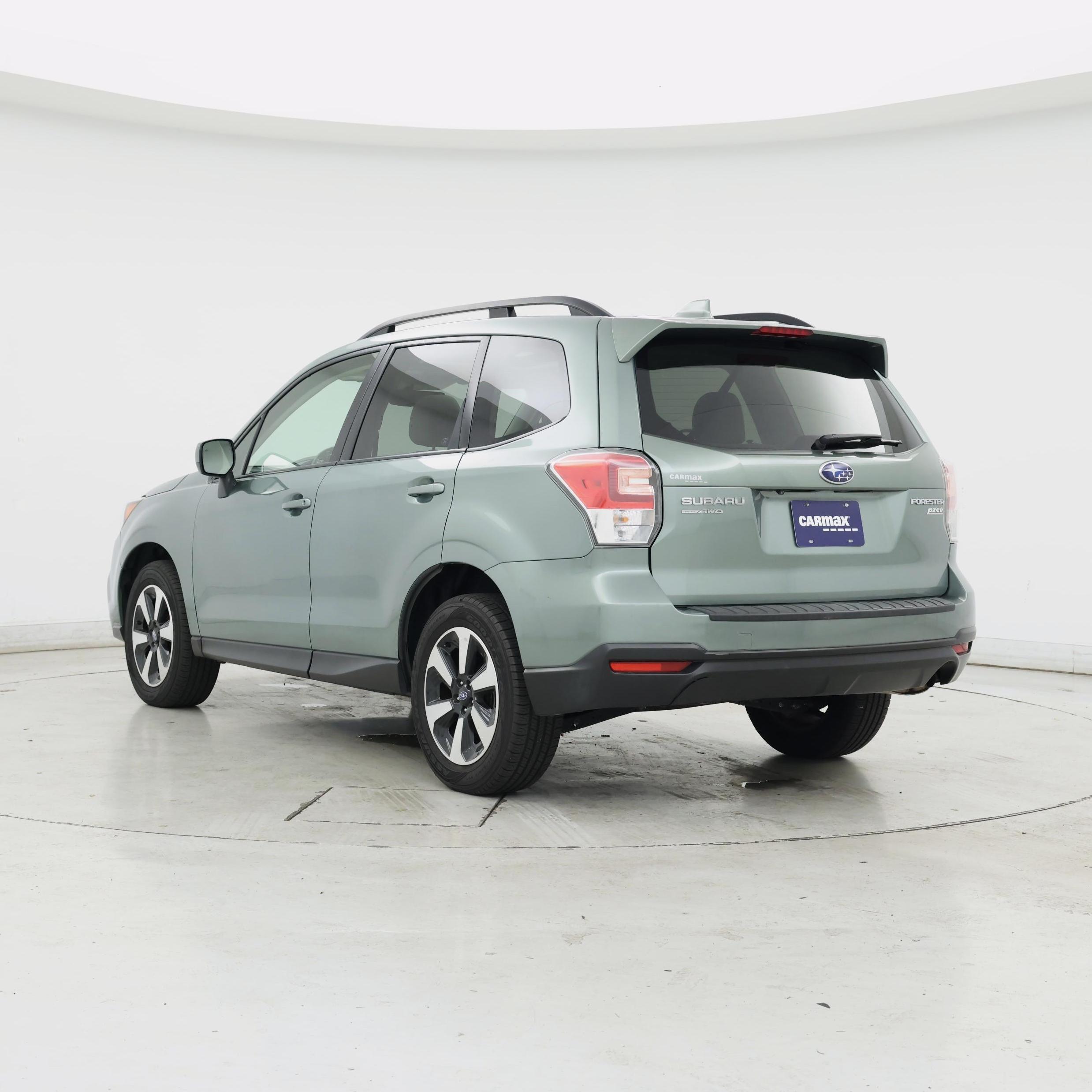 Thumbnail: 2017 Subaru Forester - 2