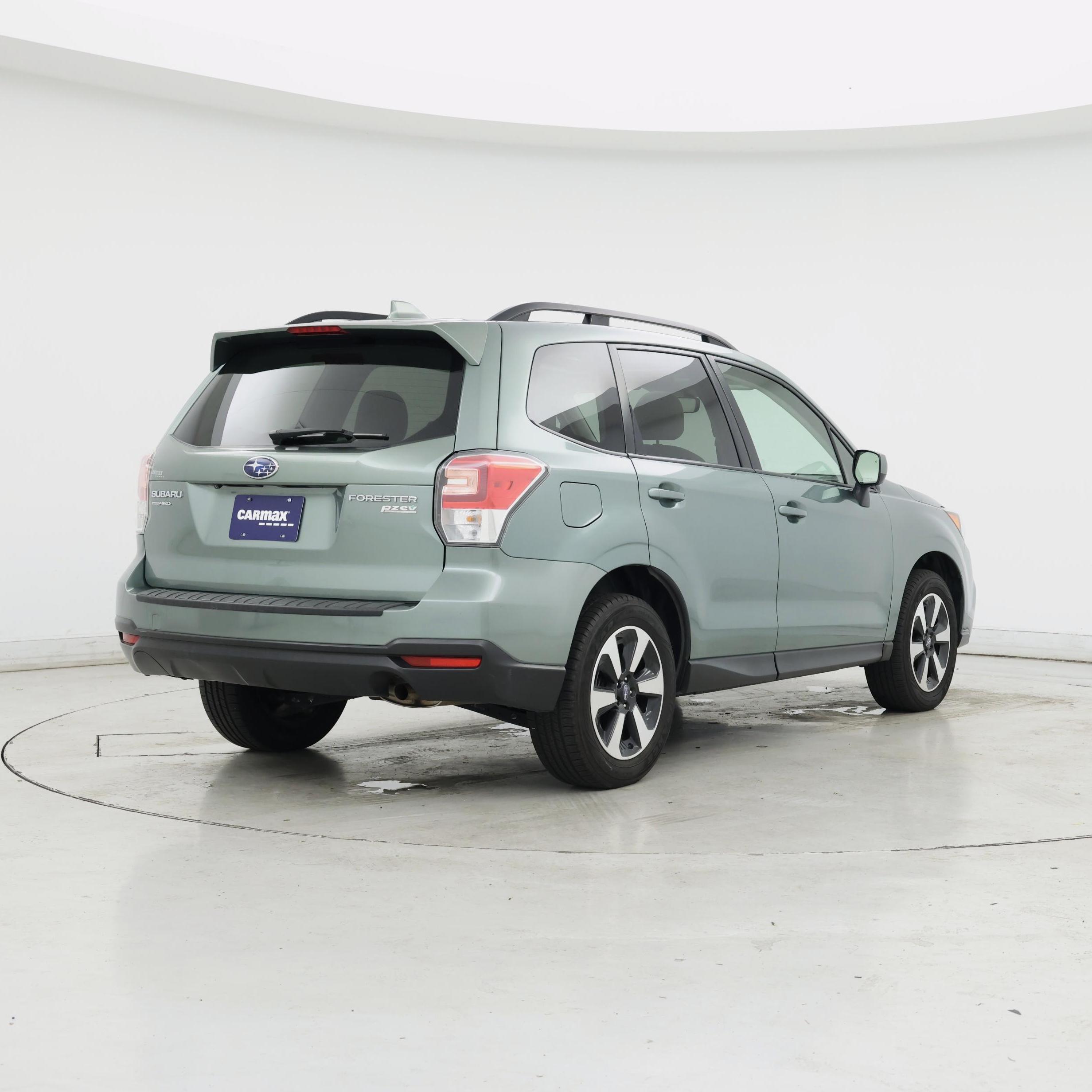 Thumbnail: 2017 Subaru Forester - 8