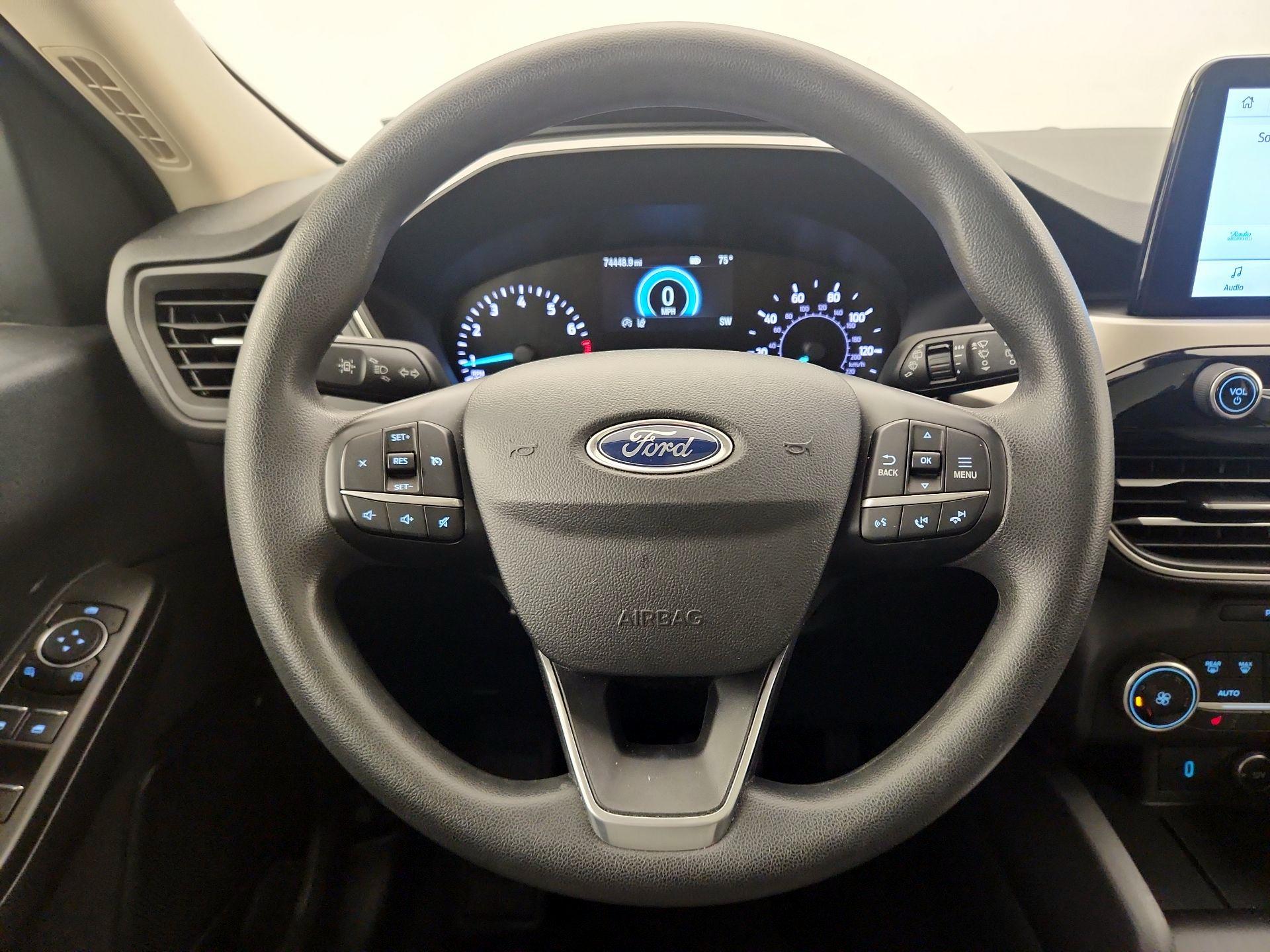Thumbnail: 2020 Ford Escape - 10