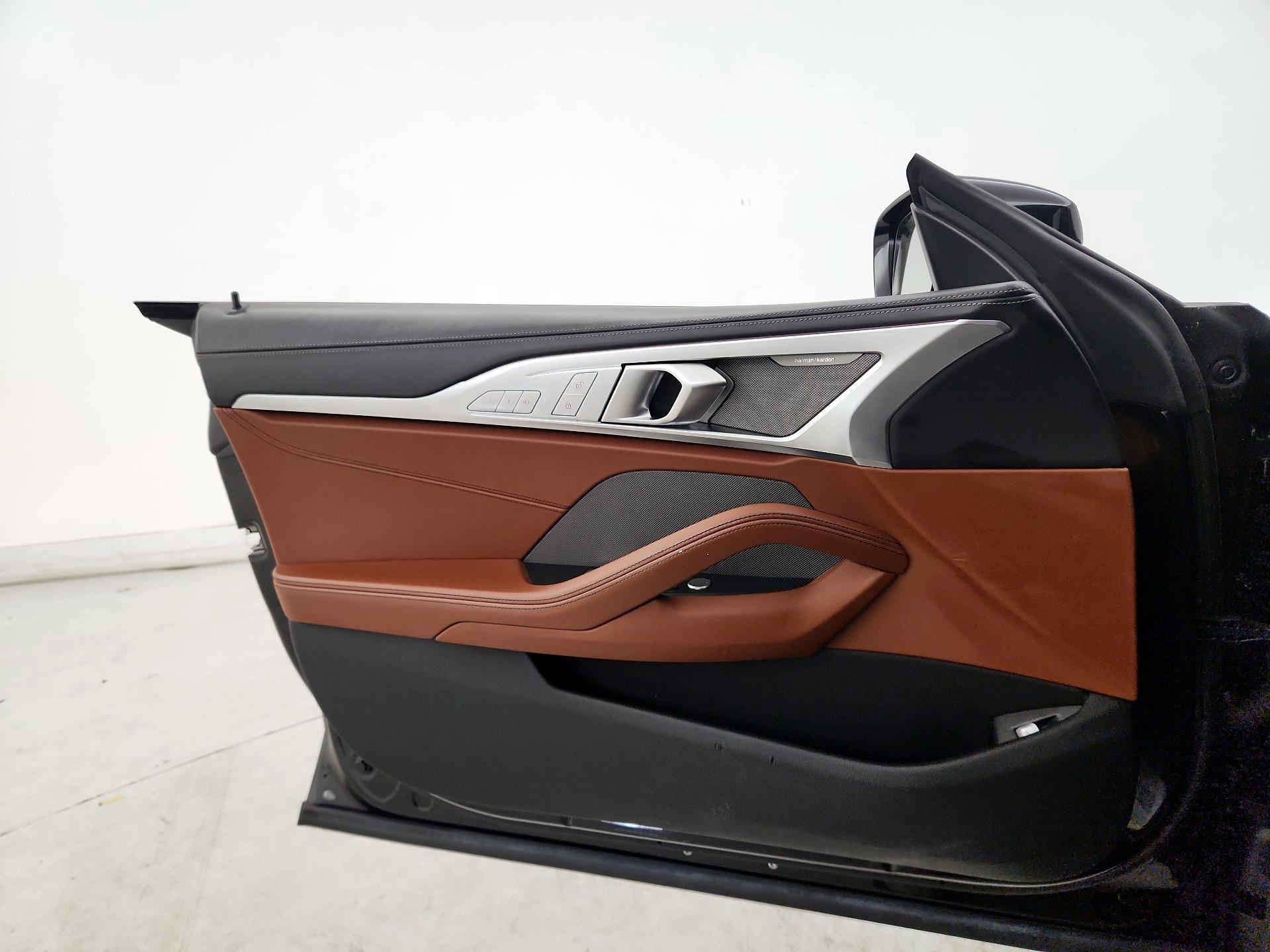 Thumbnail: 2022 BMW 8 Series - 12