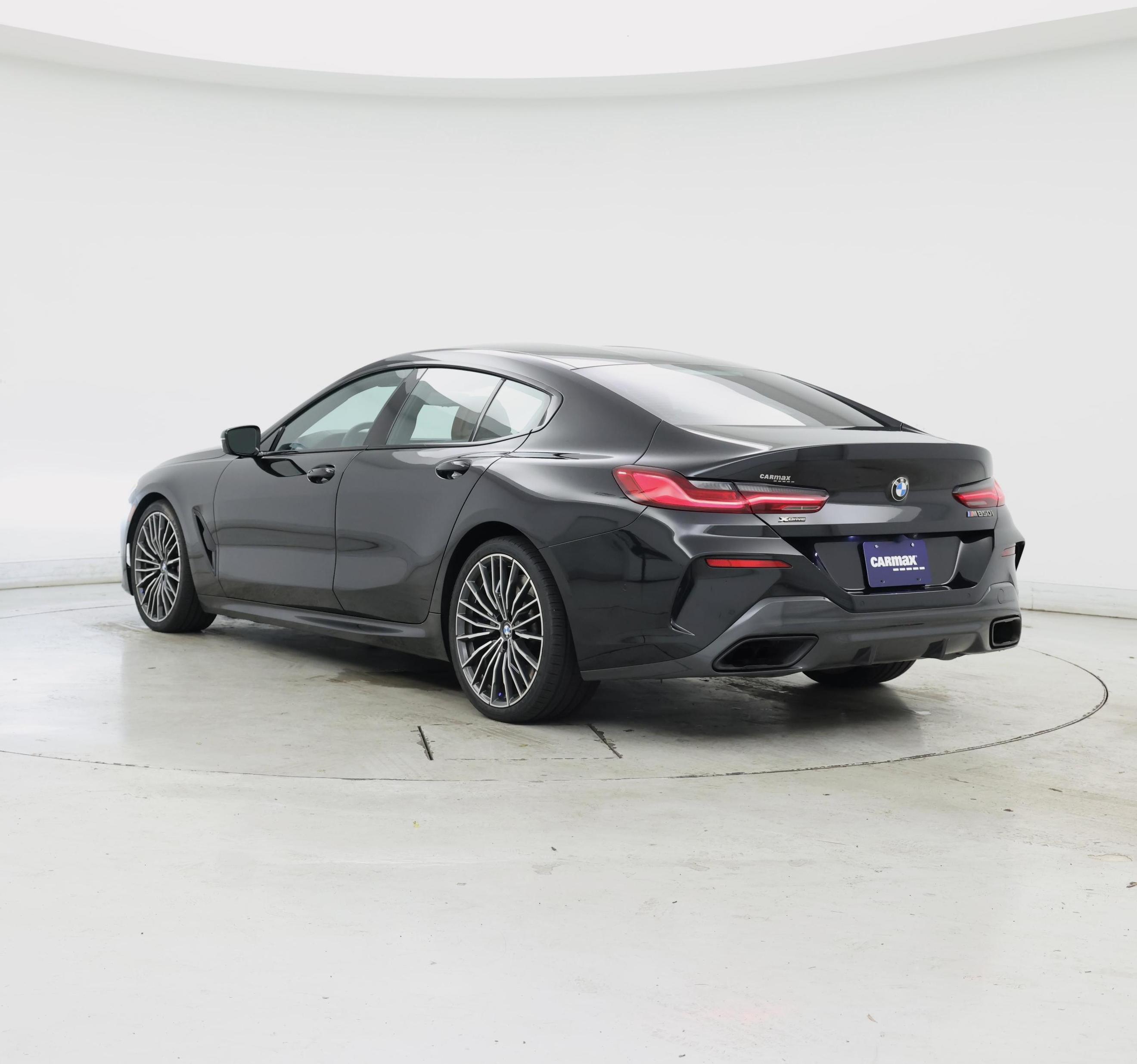 Thumbnail: 2022 BMW 8 Series - 2