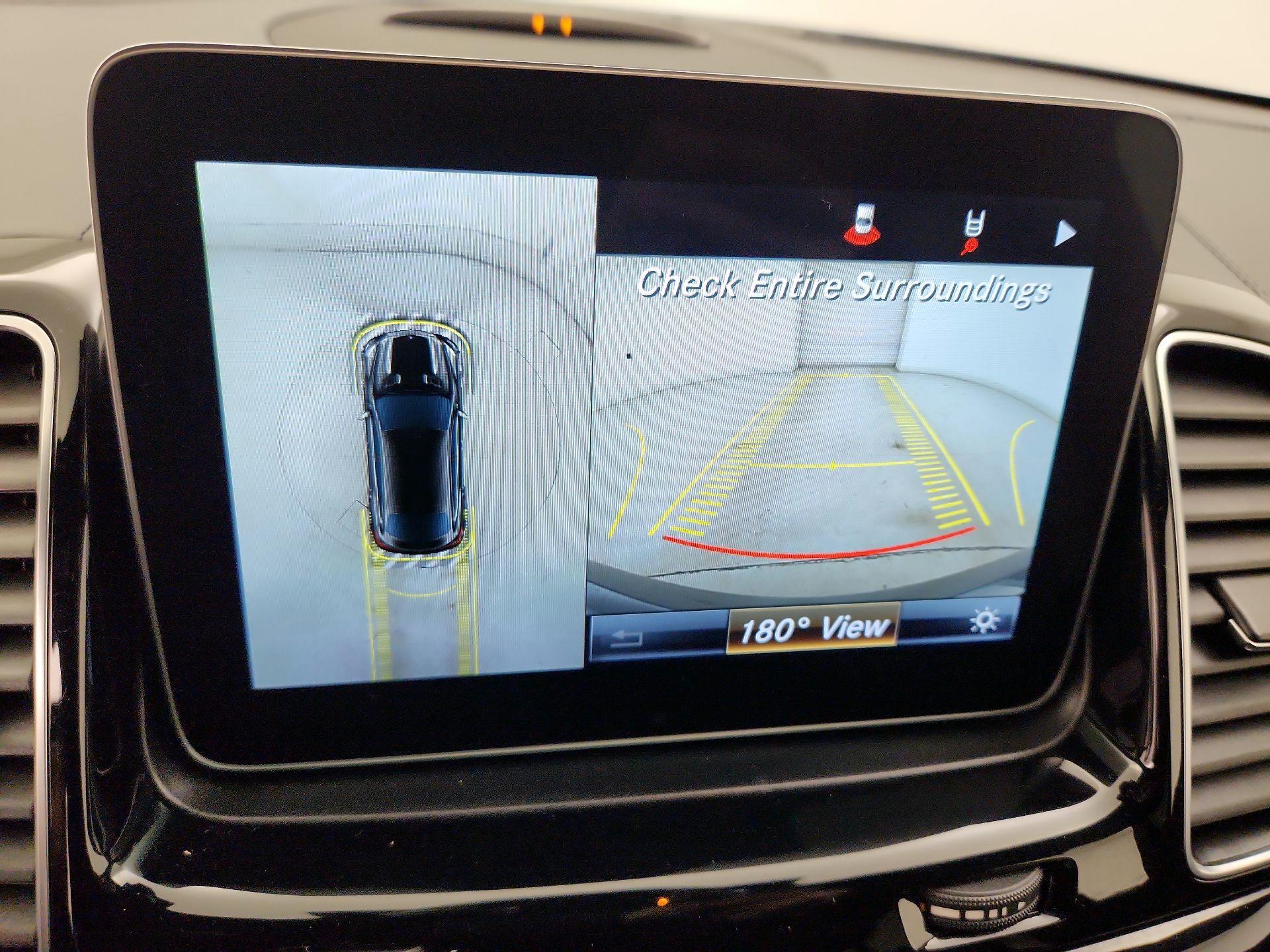Thumbnail: 2019 Mercedes-Benz GL-Class - 15