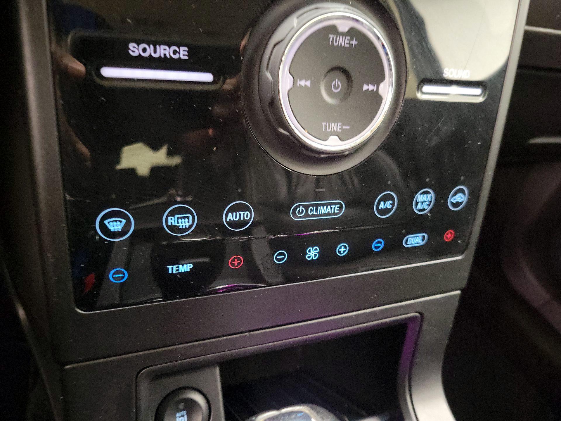 Thumbnail: 2016 Ford Flex - 16