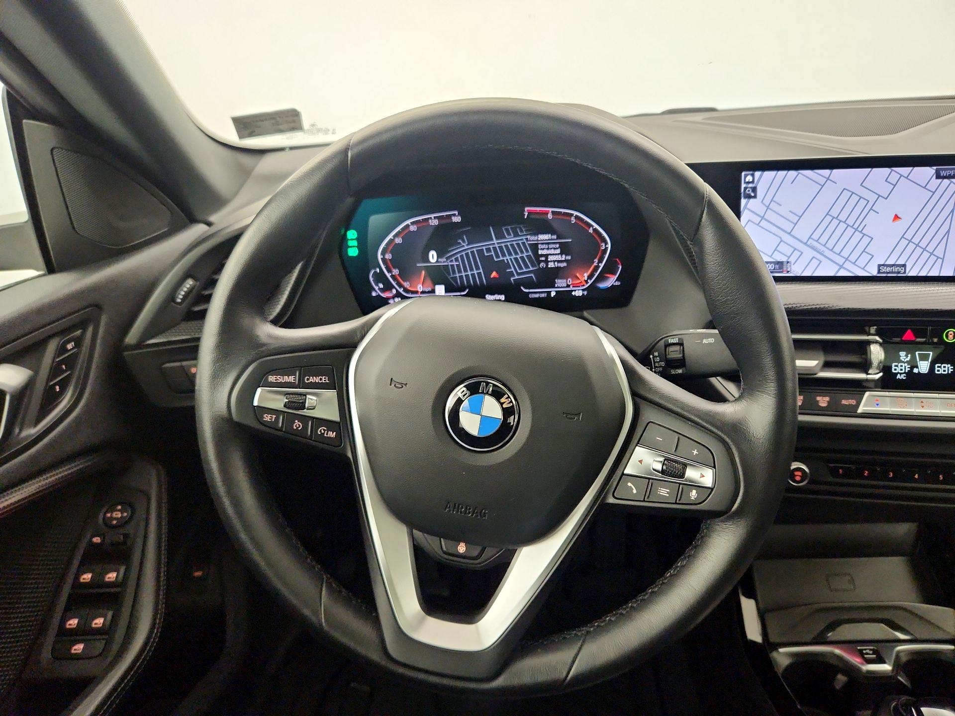 Thumbnail: 2022 BMW 2 Series - 10
