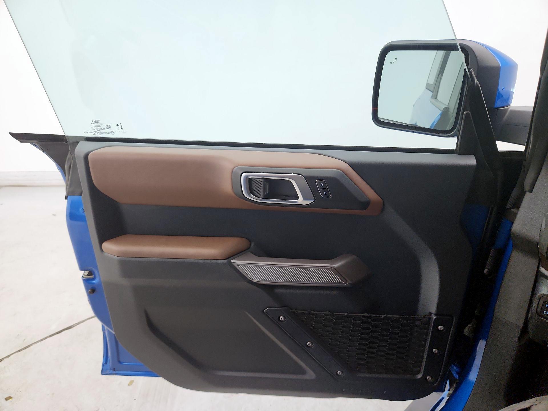 Thumbnail: 2023 Ford Bronco - 12