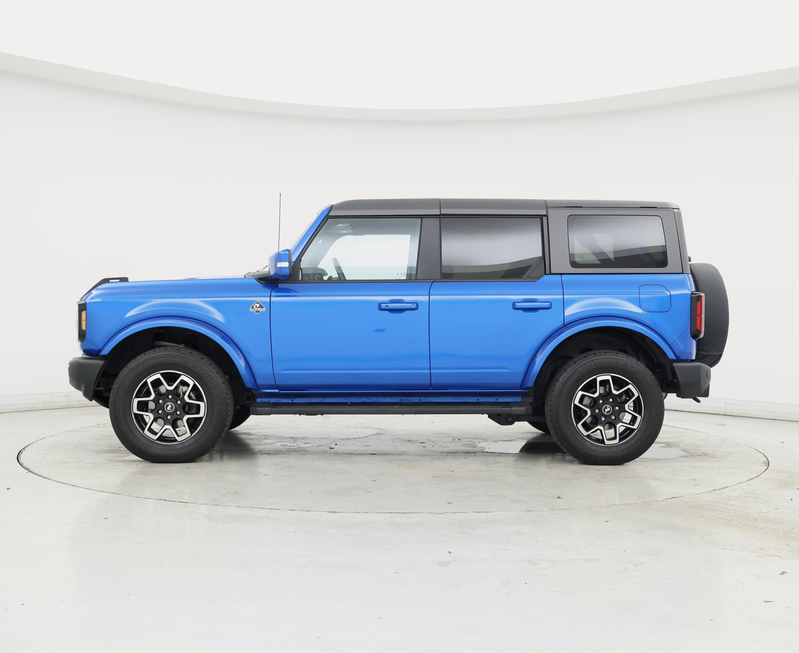 Thumbnail: 2023 Ford Bronco - 3