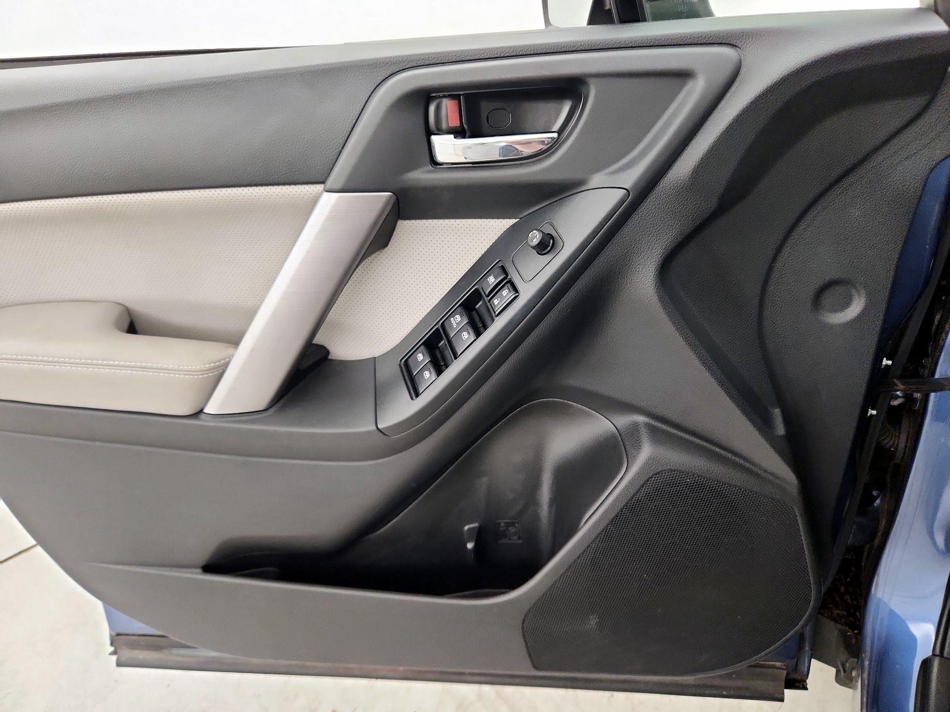 Thumbnail: 2014 Subaru Forester - 12