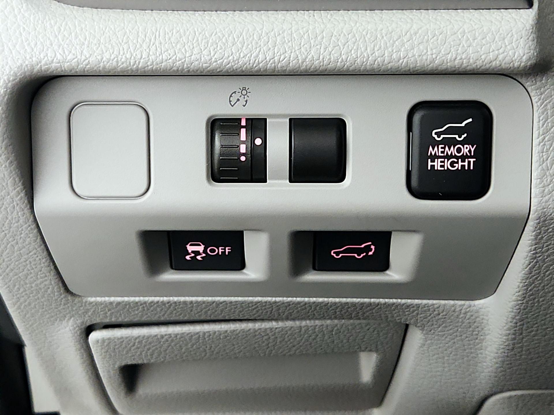 Thumbnail: 2014 Subaru Forester - 13