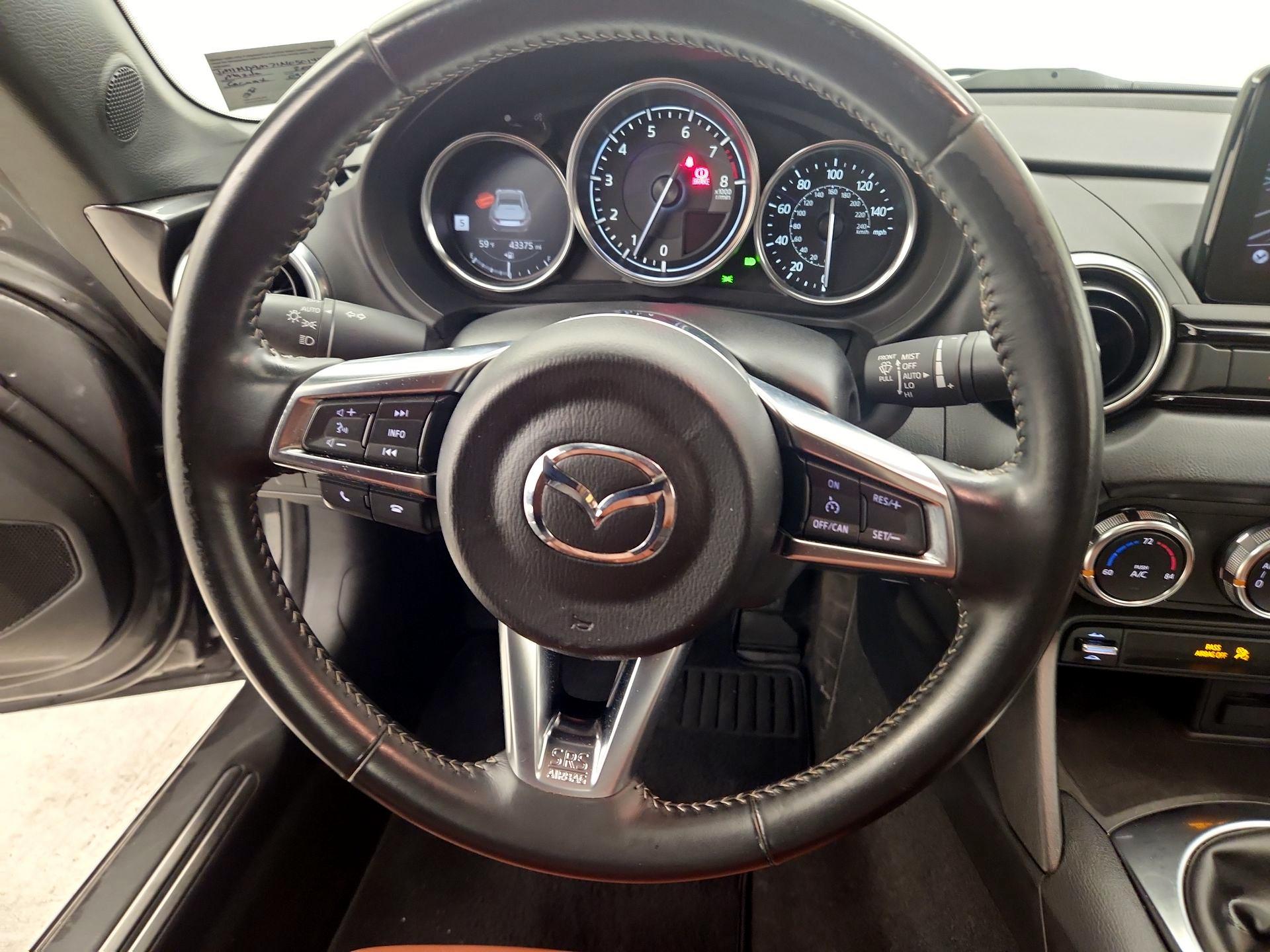 Thumbnail: 2022 Mazda MX-5 Miata - 10