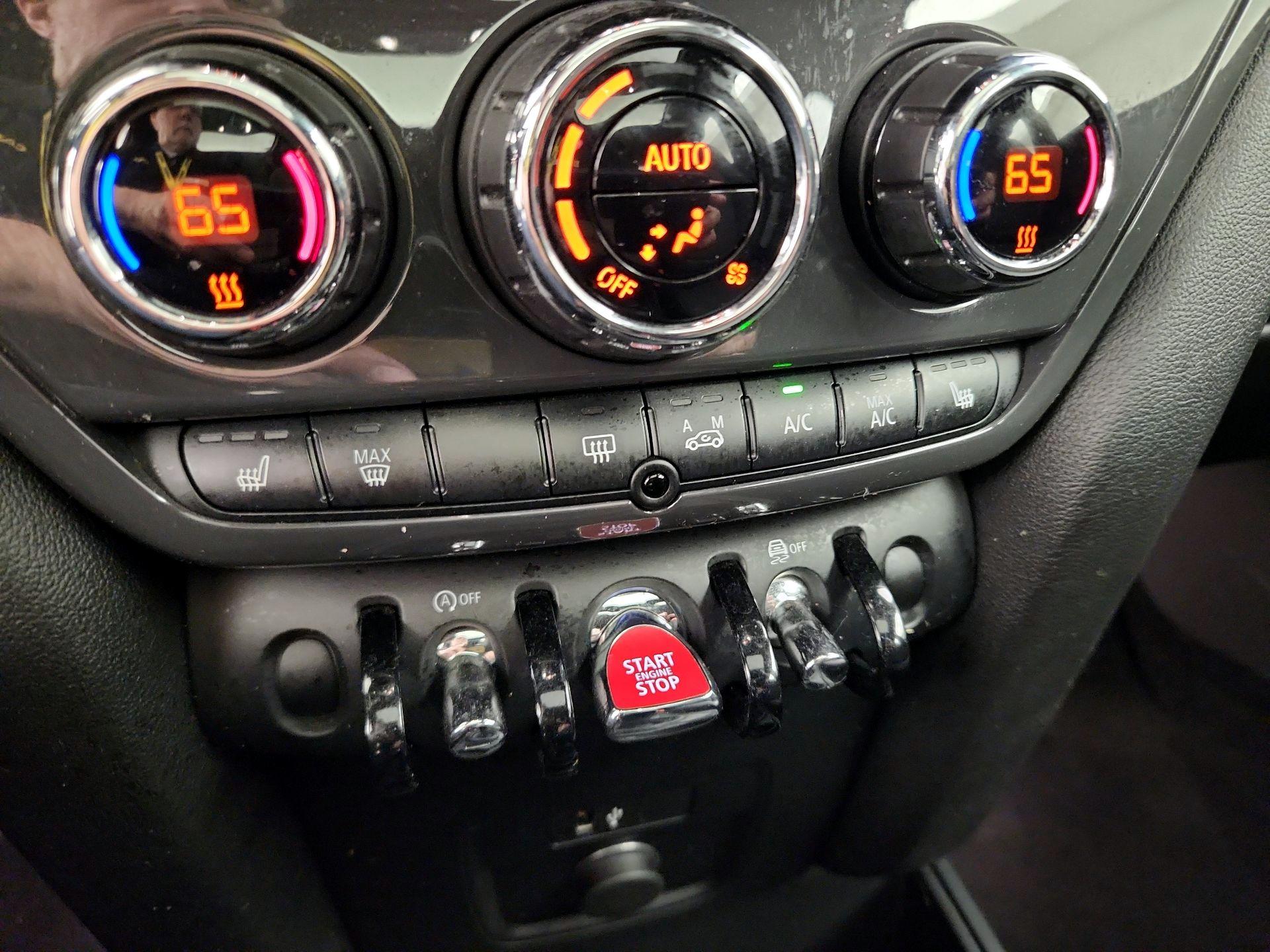 Thumbnail: 2021 MINI Cooper Countryman - 16