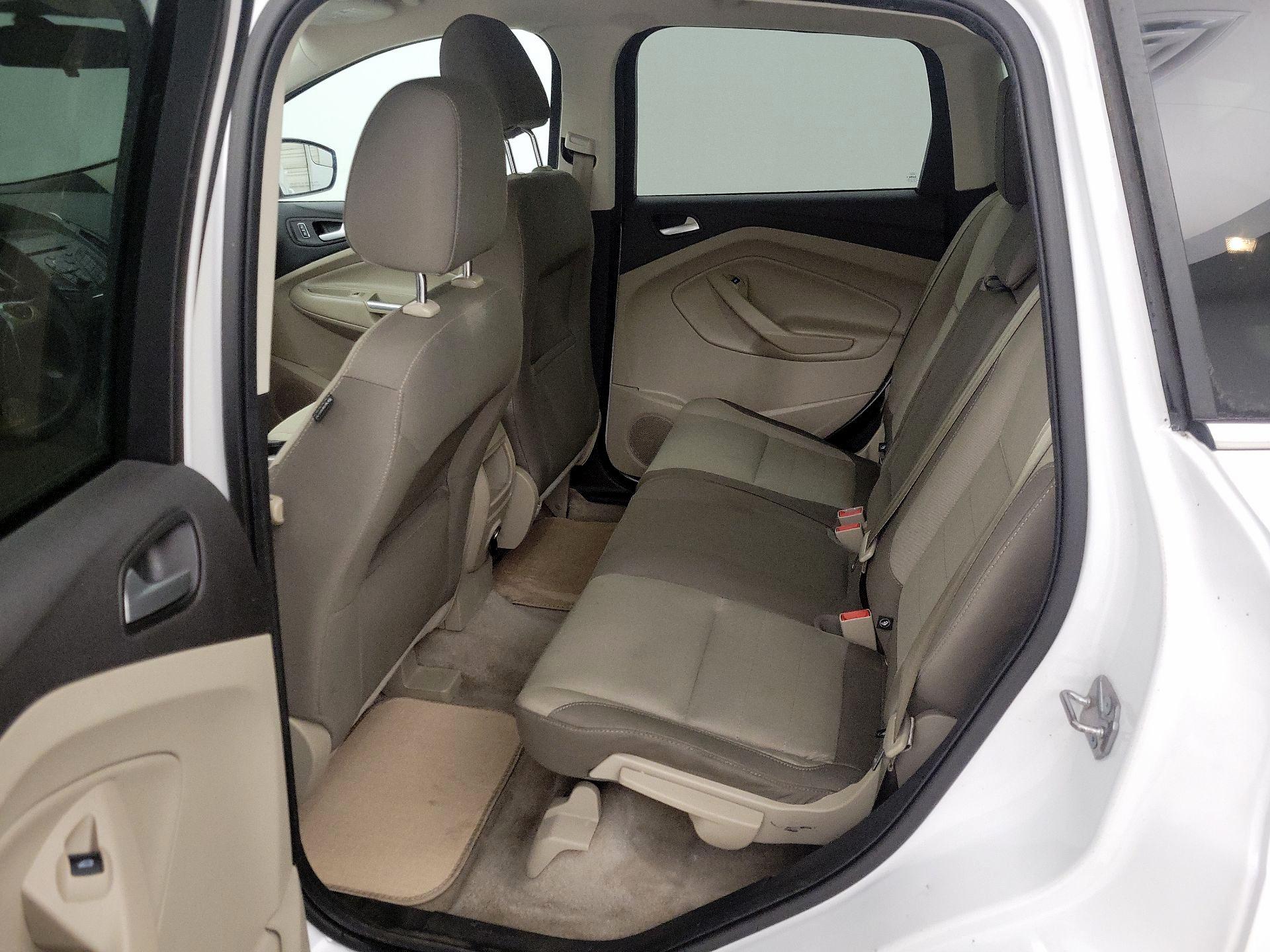 Thumbnail: 2015 Ford Escape - 19